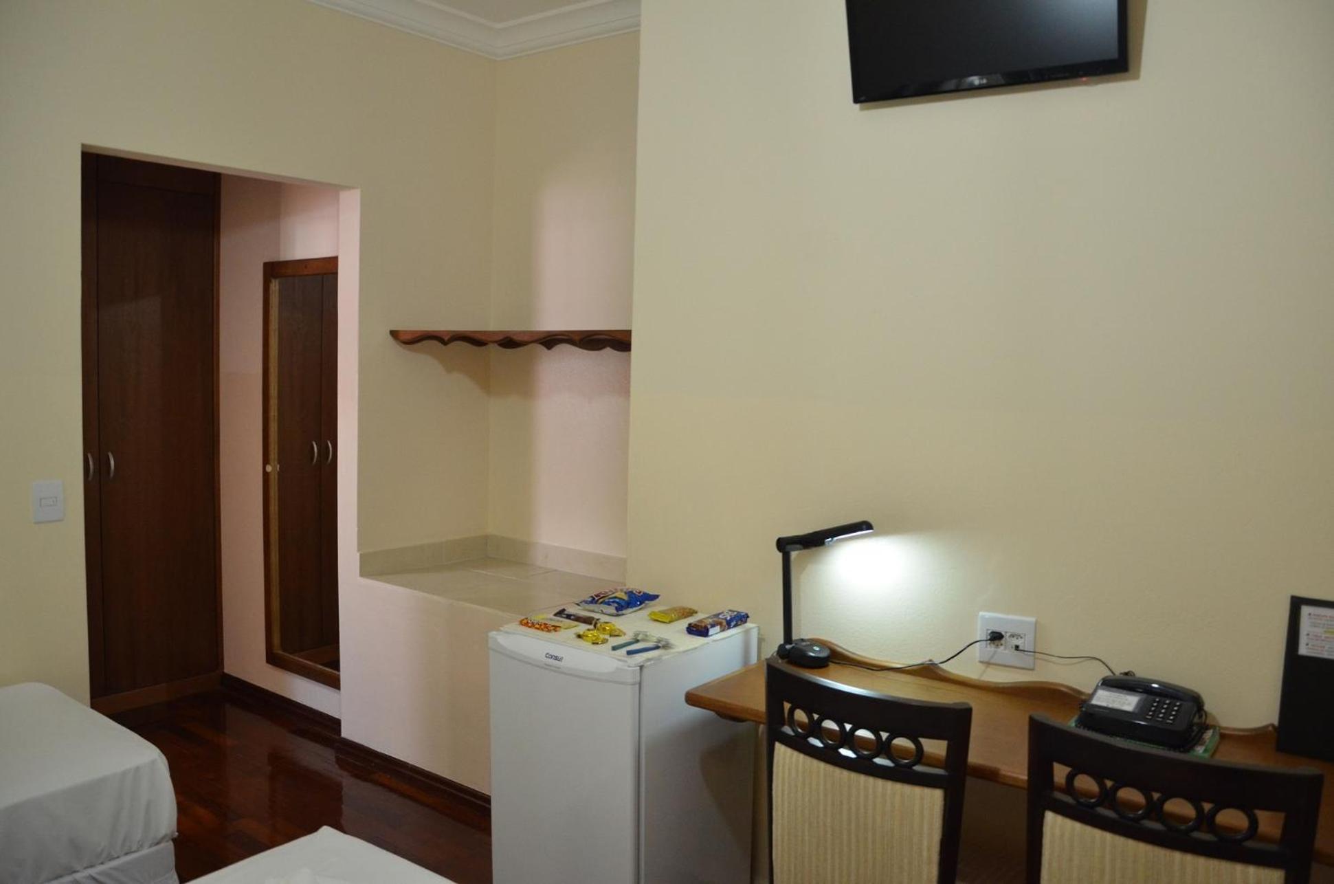 Deluxe Quadruple Room - Photo 6