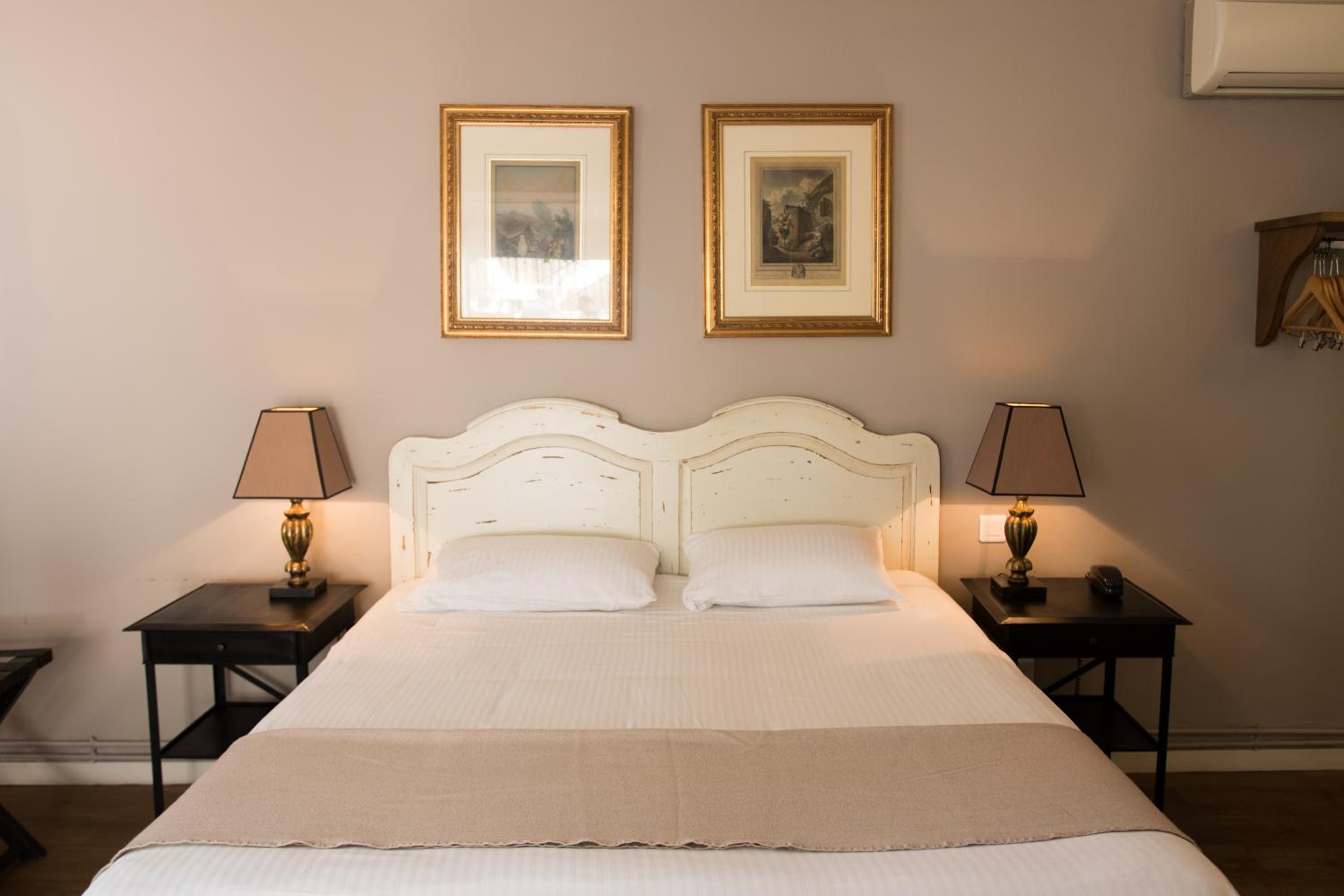 Deluxe Double or Twin Room - Photo 1