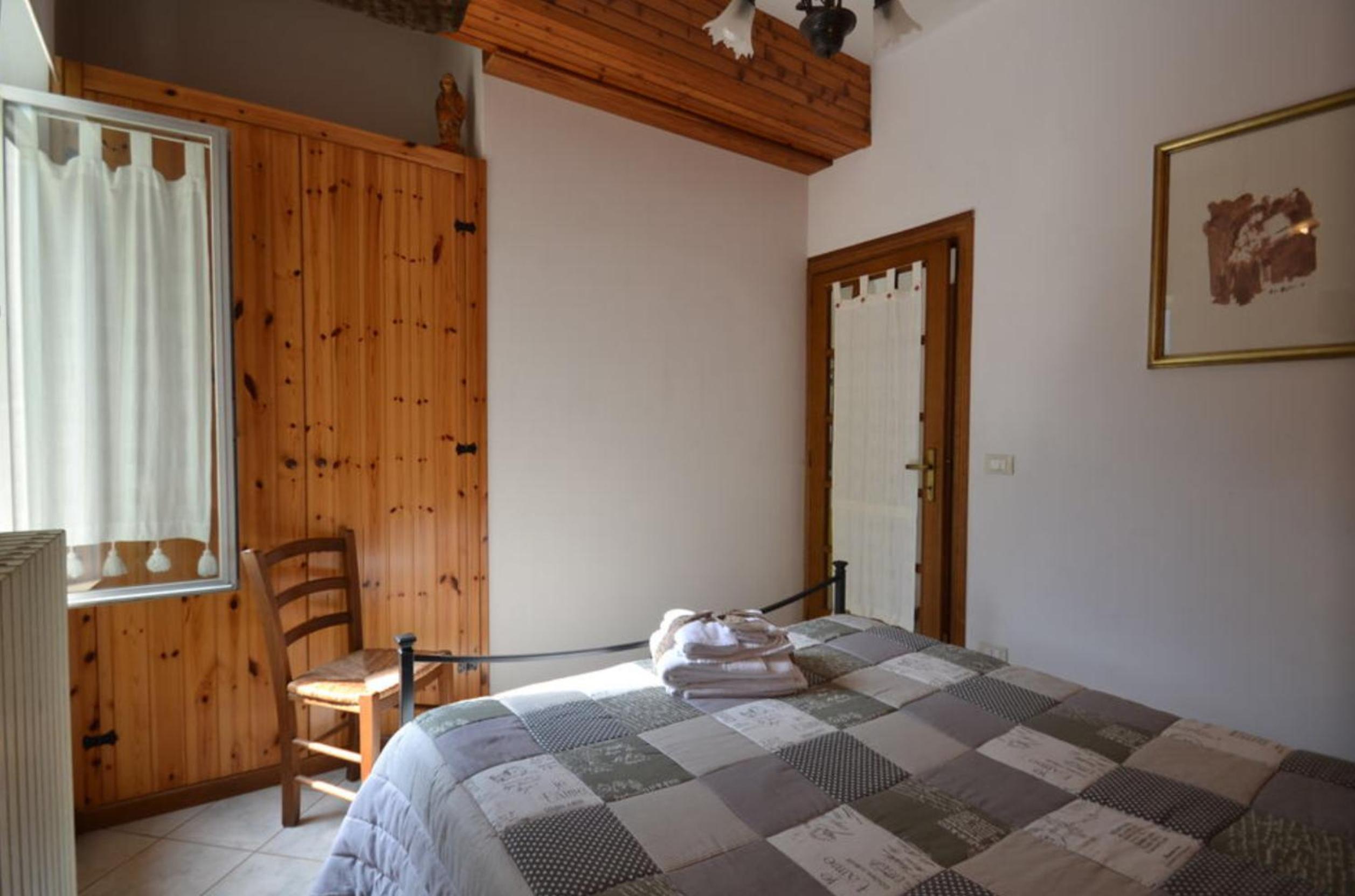 Two-Bedroom Apartment (3 Adults) - Photo 5