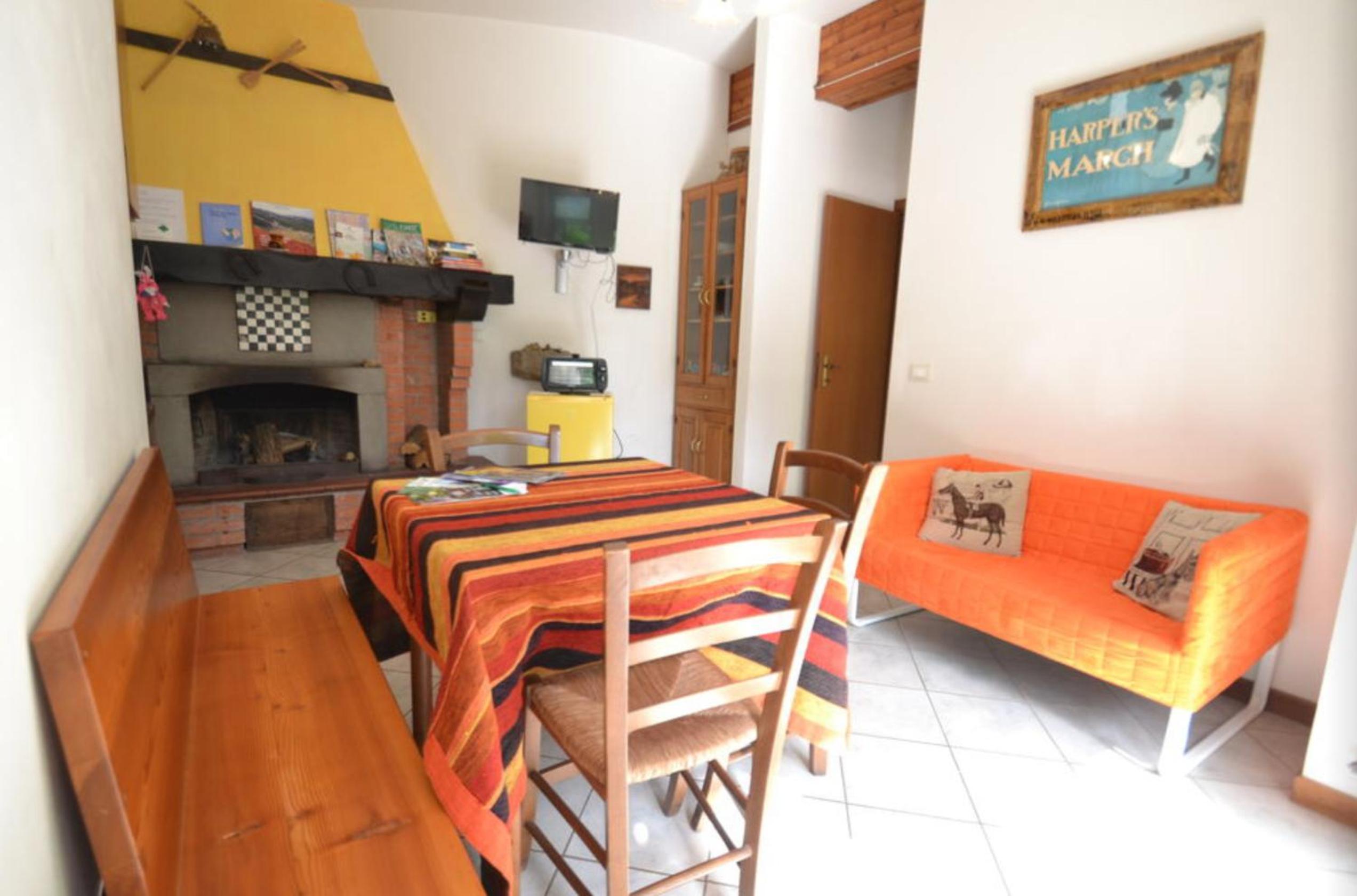 Two-Bedroom Apartment (3 Adults) - Photo 15