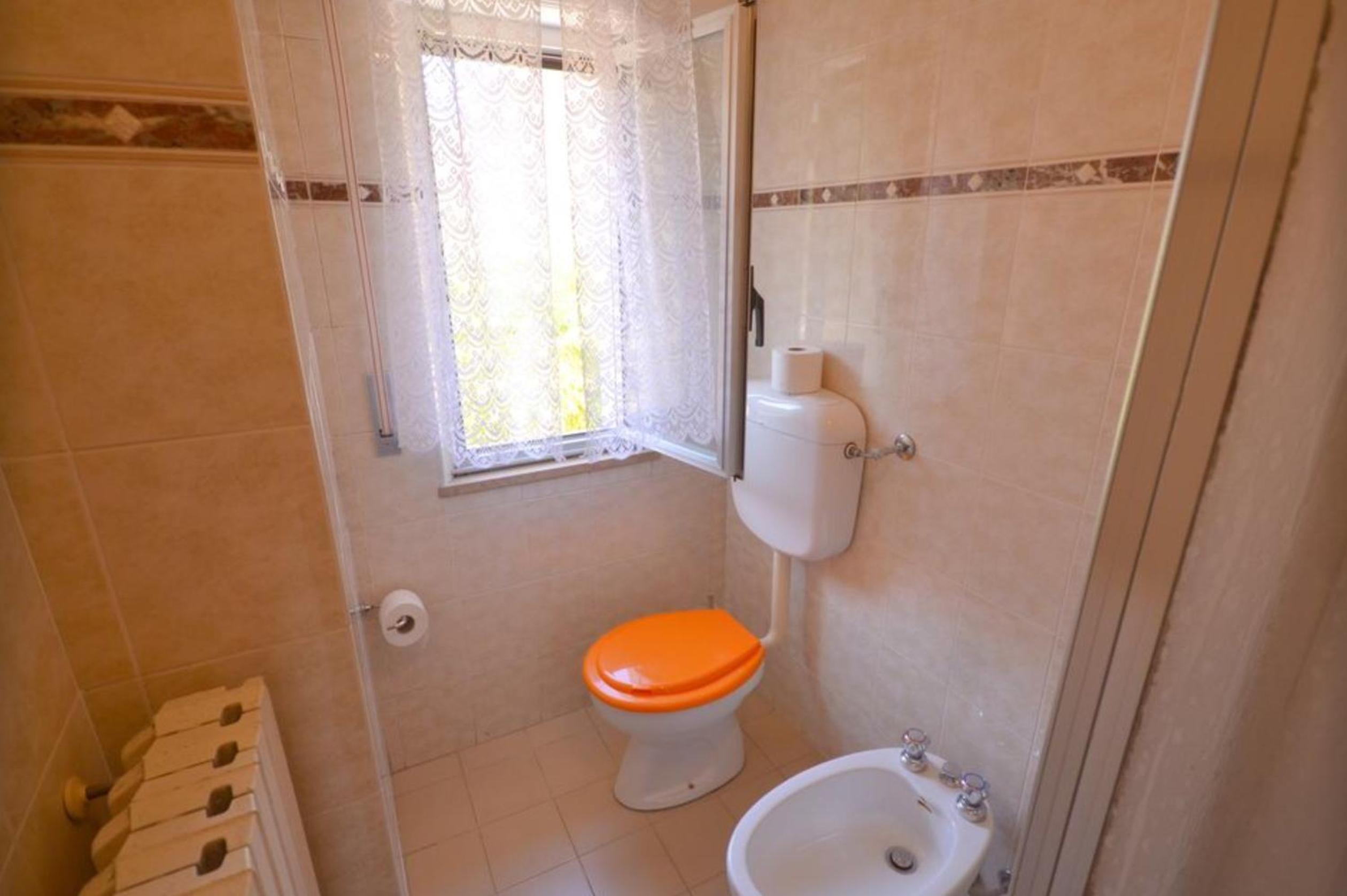 Two-Bedroom Apartment (4 Adults) photo 3