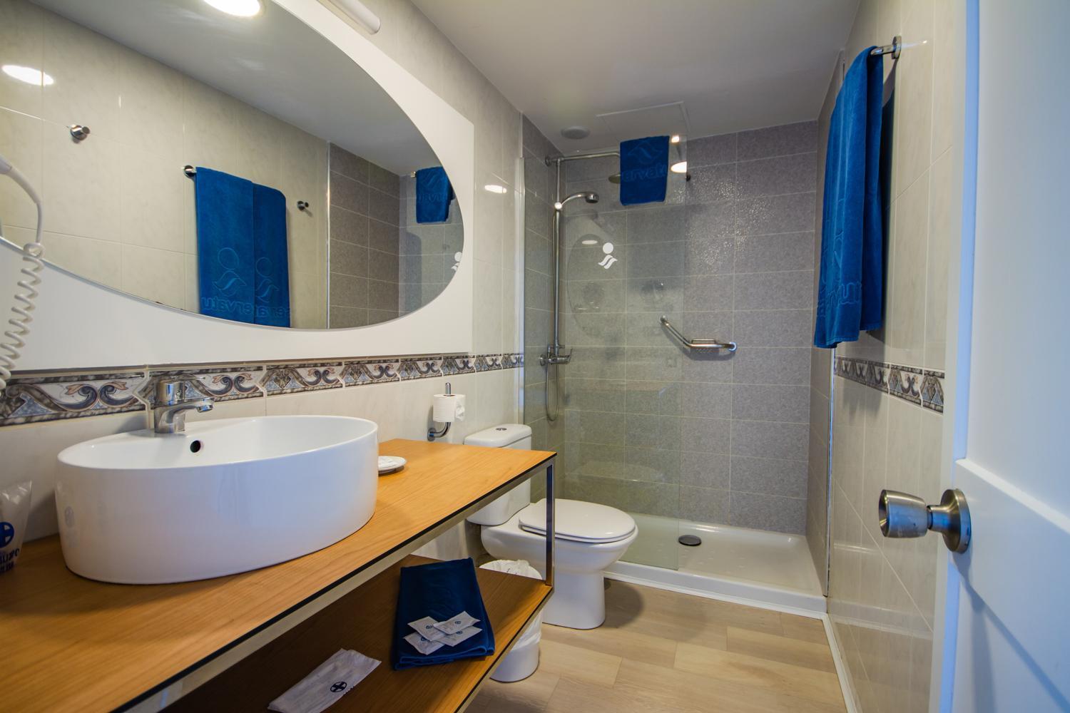 Superior Apartment with Sea View High Floor thumbnail 6