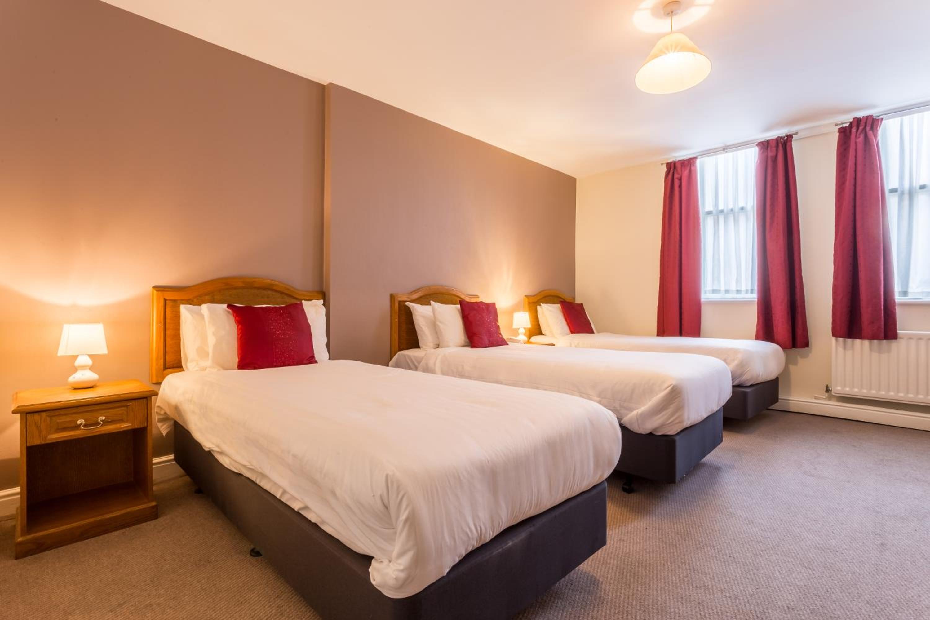 Triple Room - Photo 1