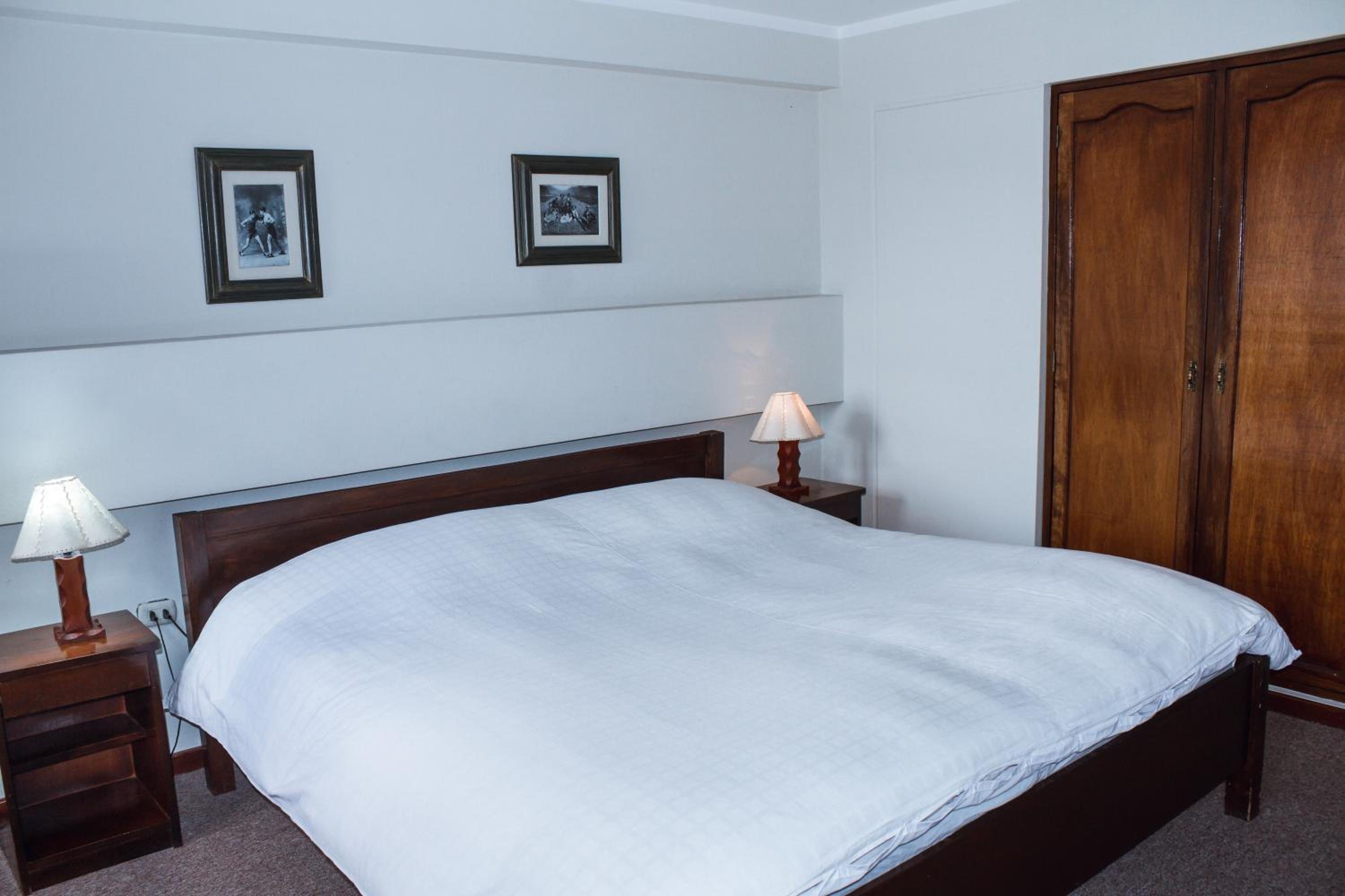 Large Double Room photo 2