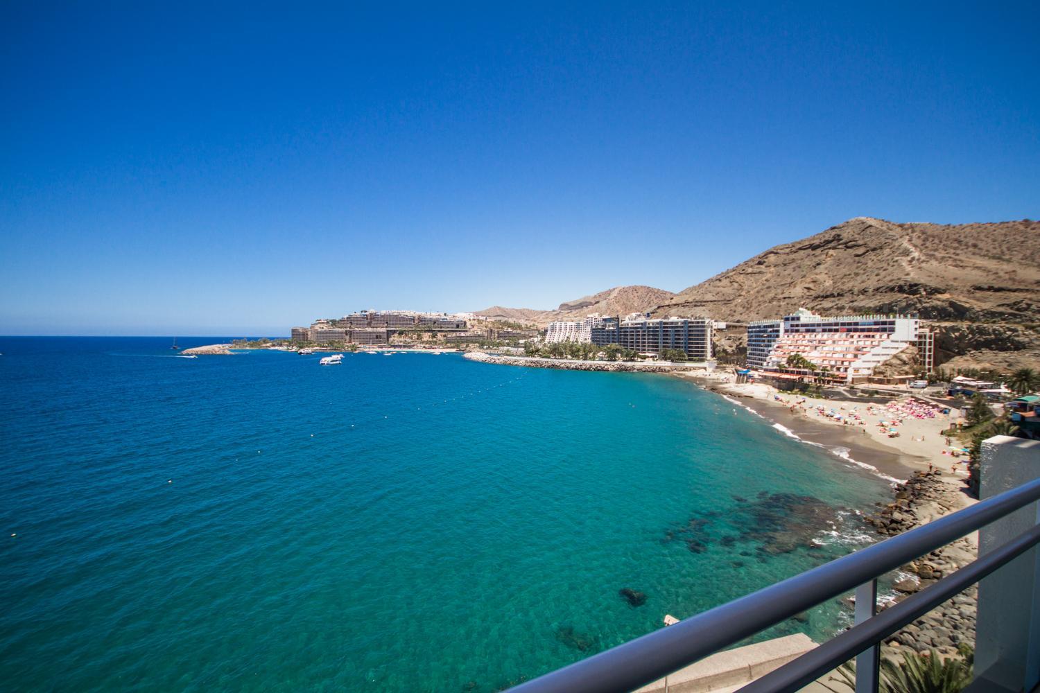 Superior Apartment with Sea View High Floor