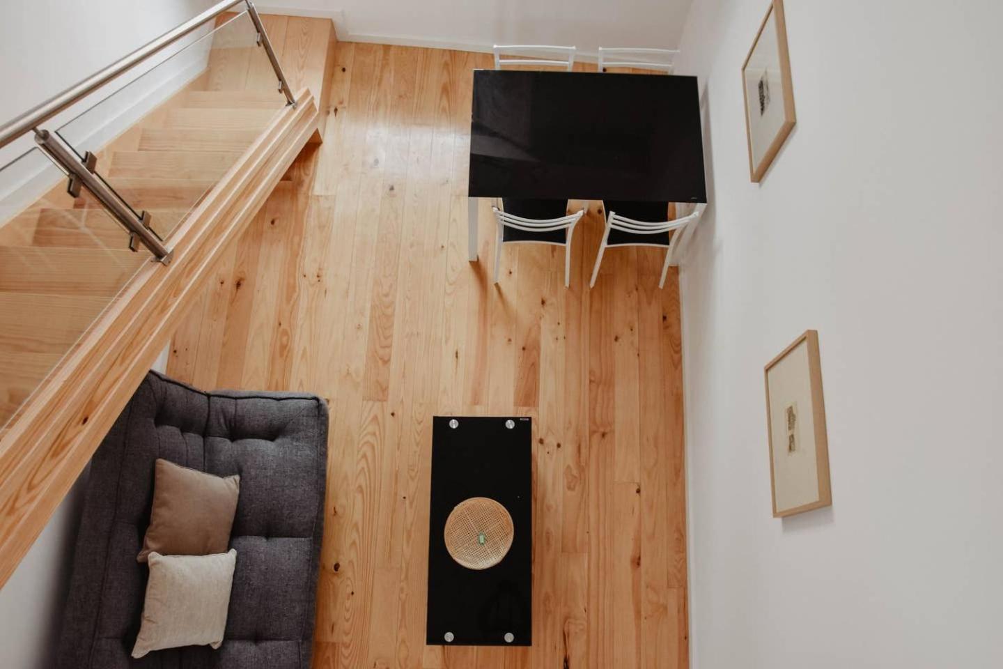 One-Bedroom Apartment - Photo 6