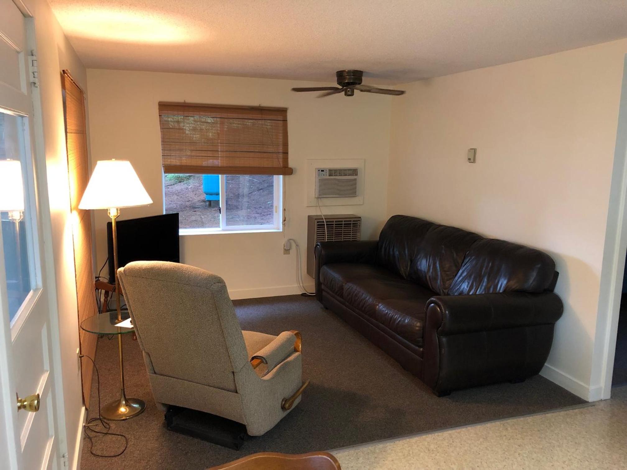 13 - Two-Bedroom Cottage