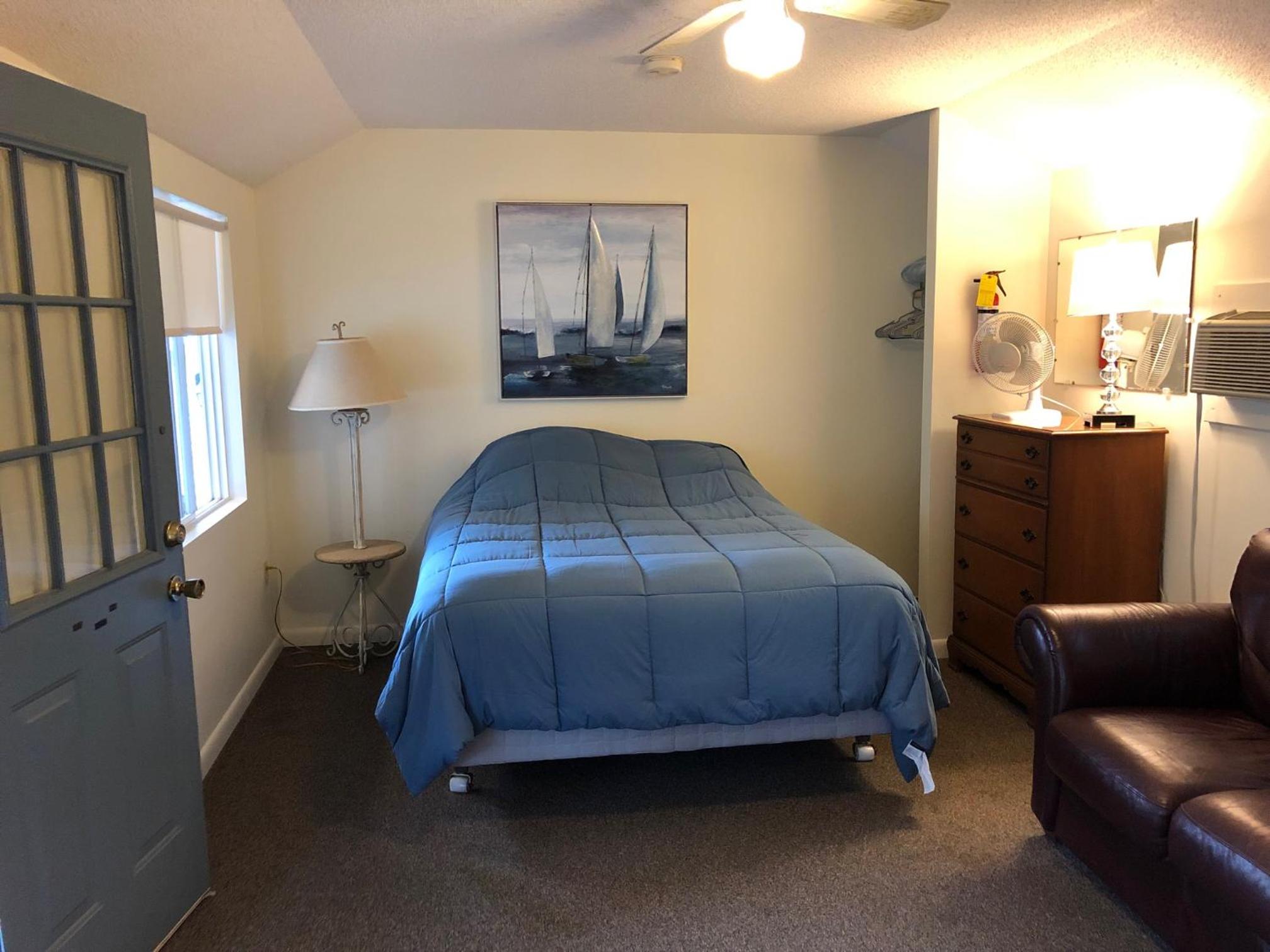 One-Bedroom Cottage