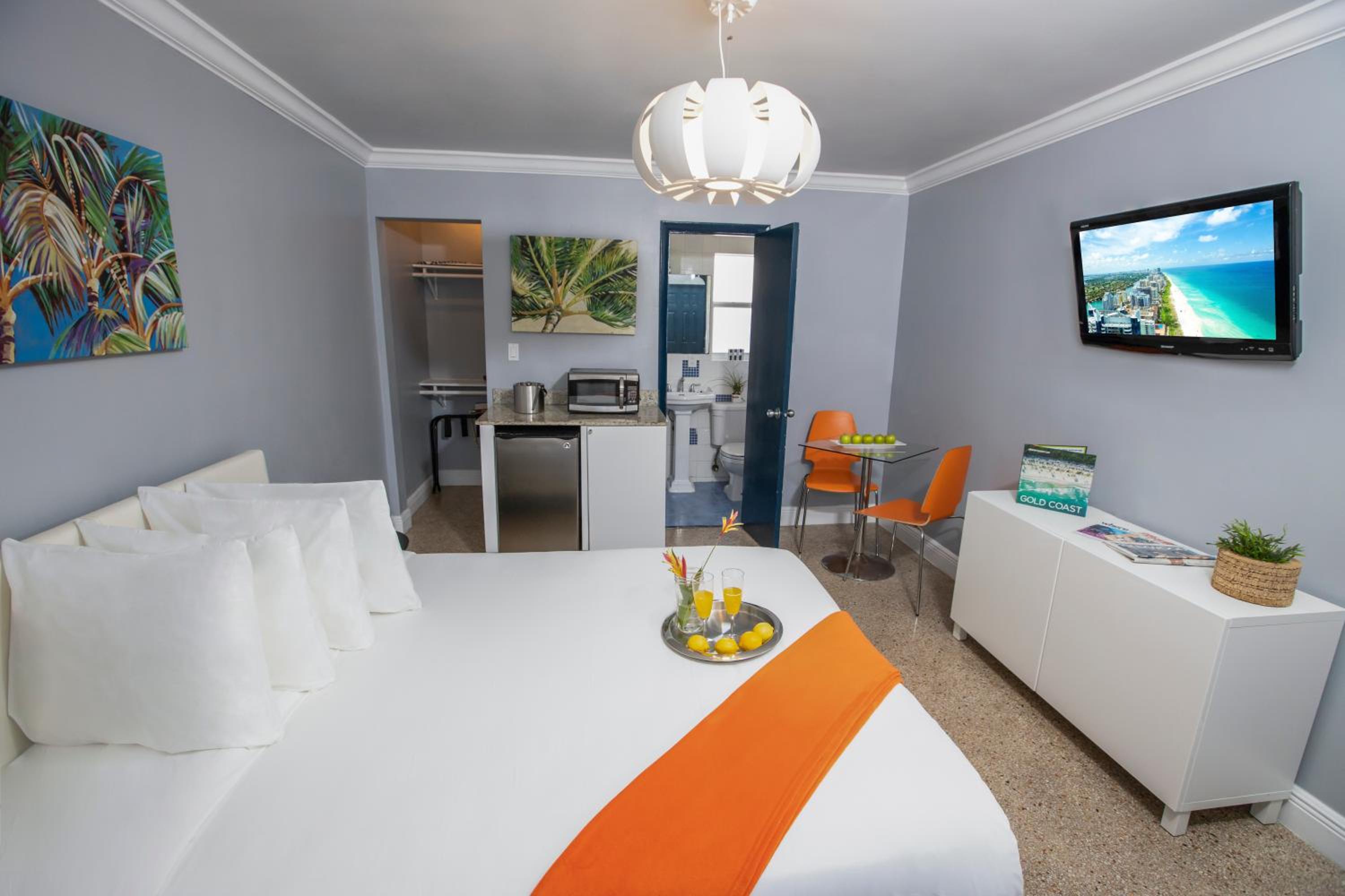 Standard Queen Room - Photo 2