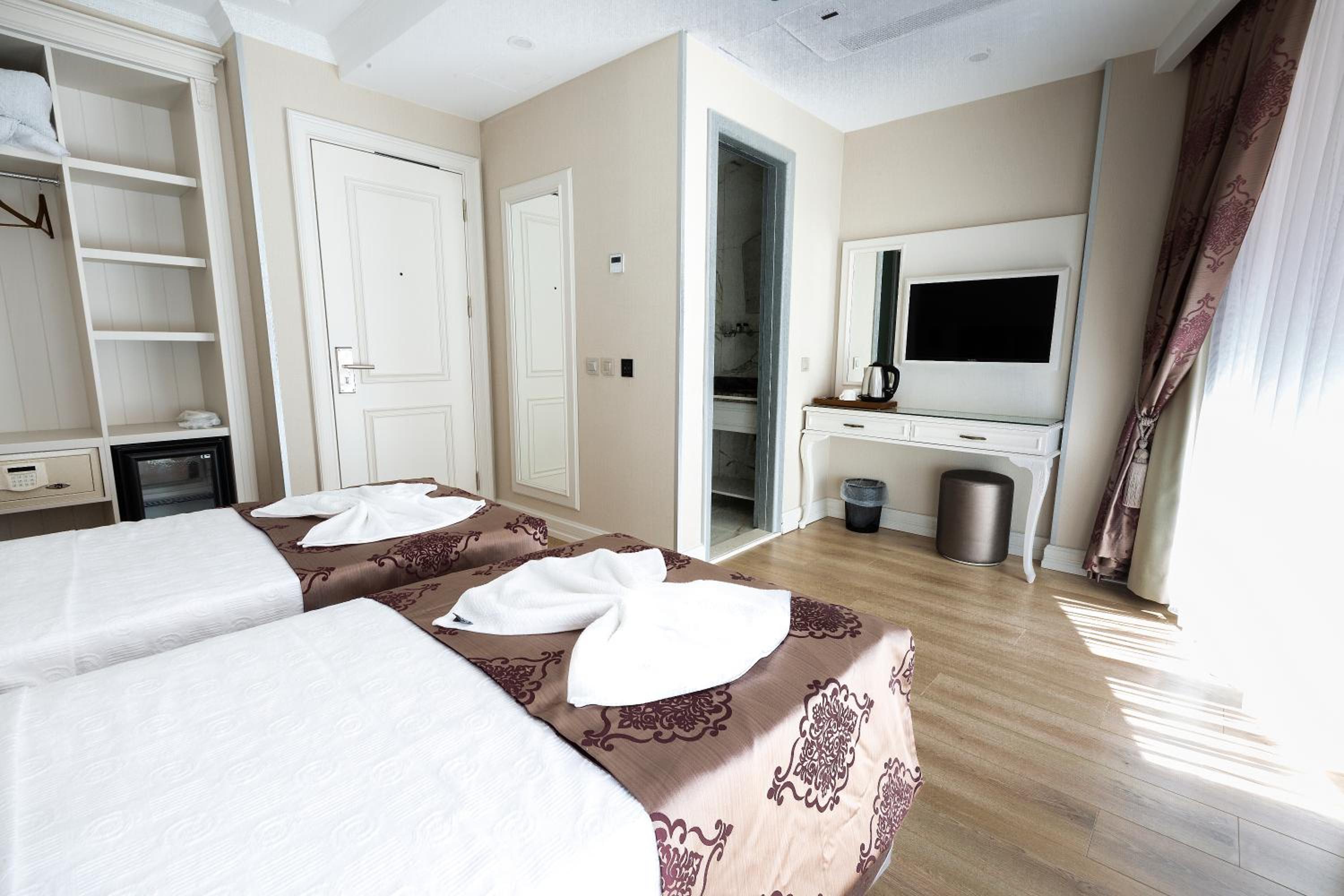 Standard Twin Room photo 1