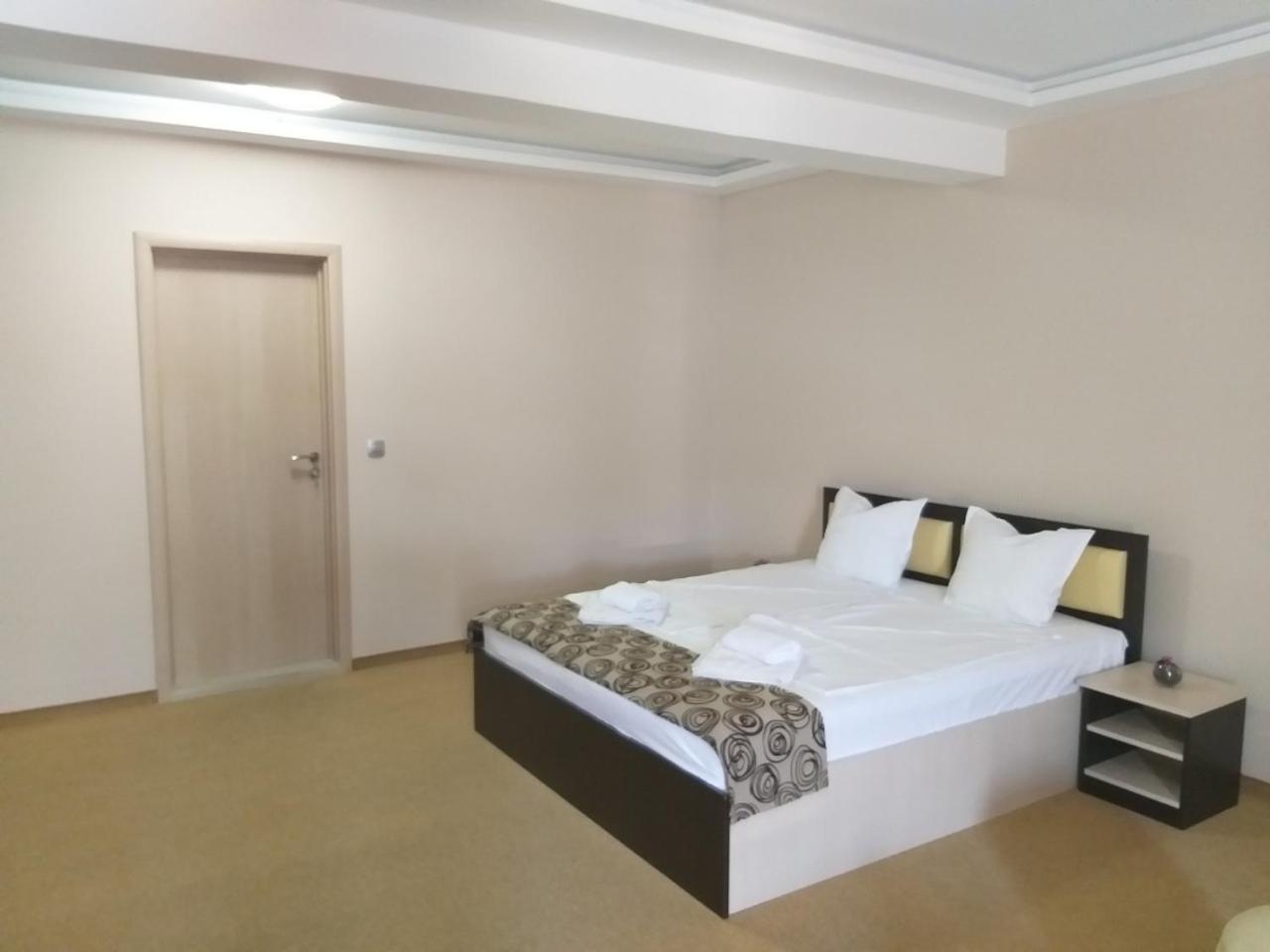 Deluxe Apartment photo 2