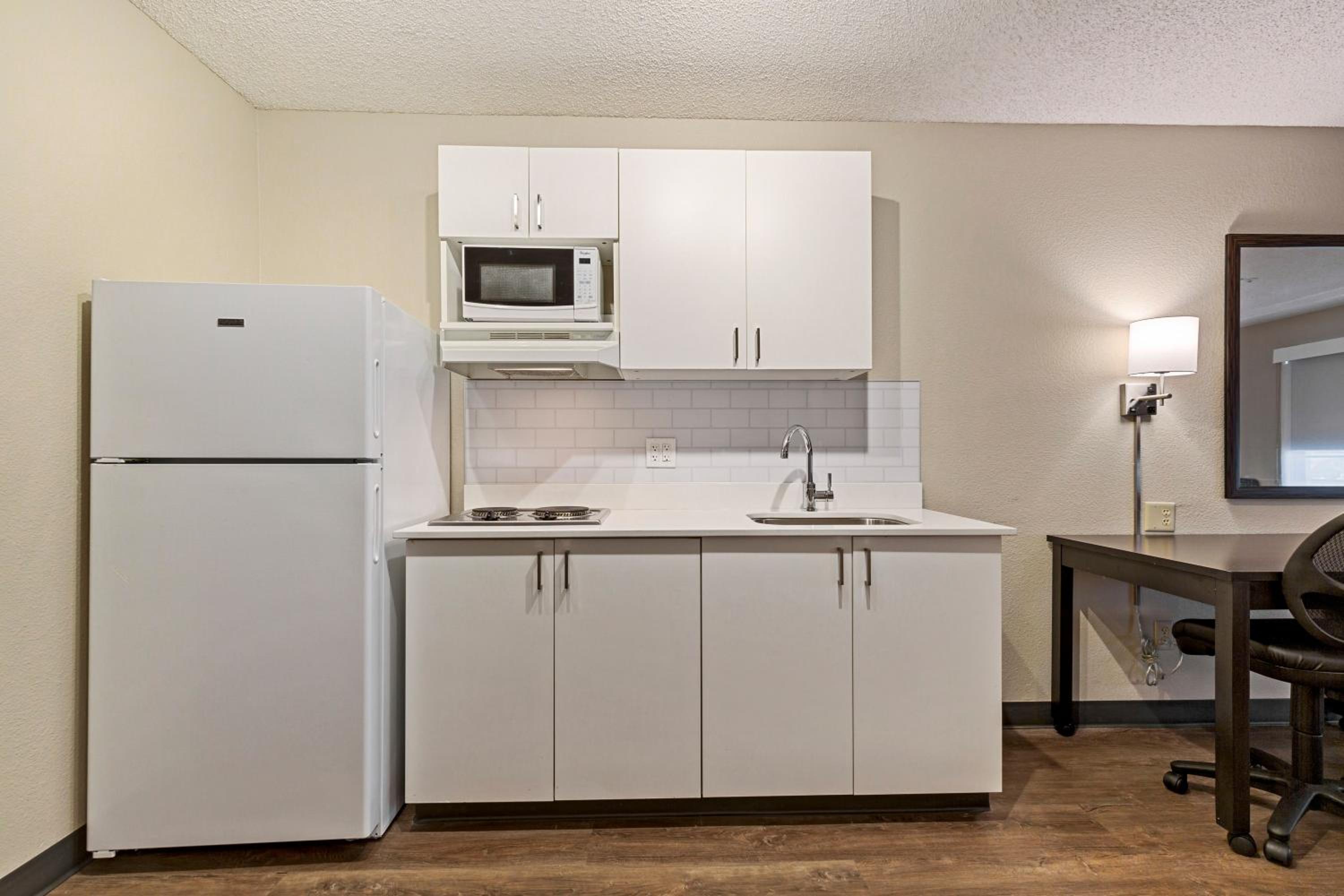 Studio with 2 Double Beds - Non-Smoking - Photo 8