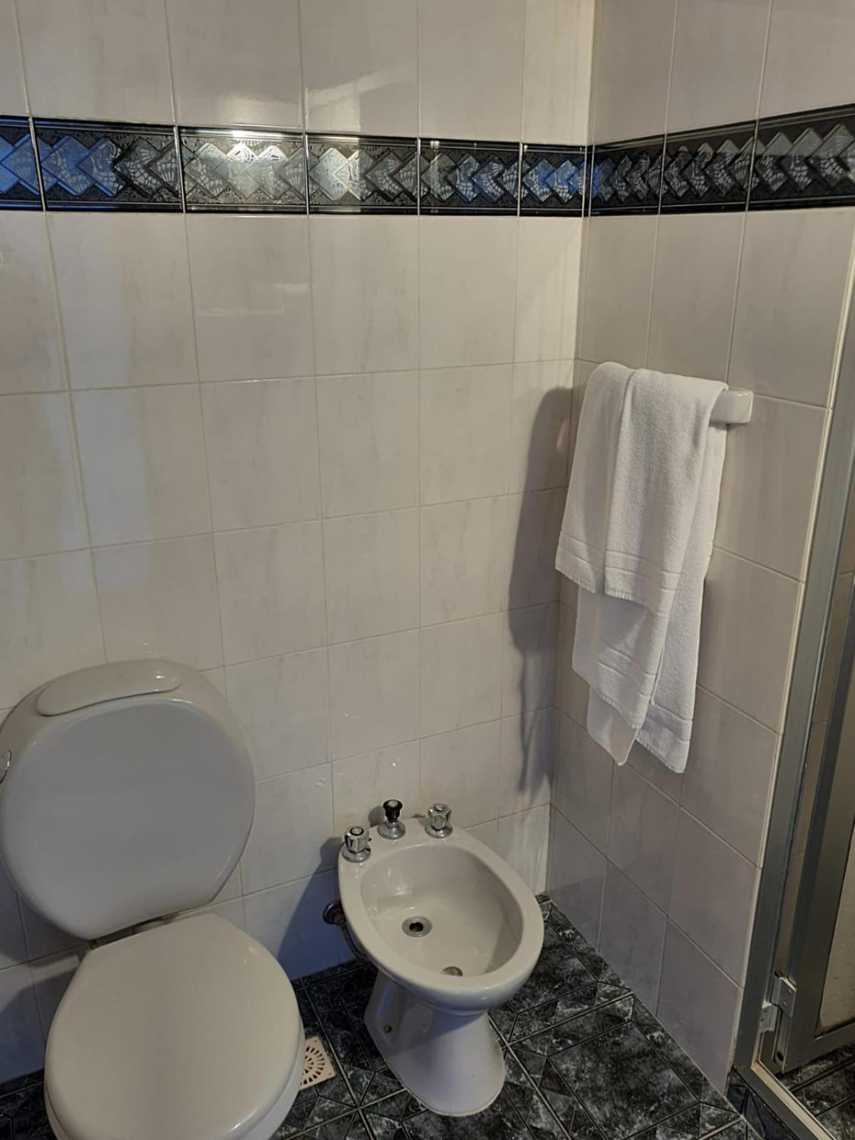 Standard Double or Twin Room photo 3
