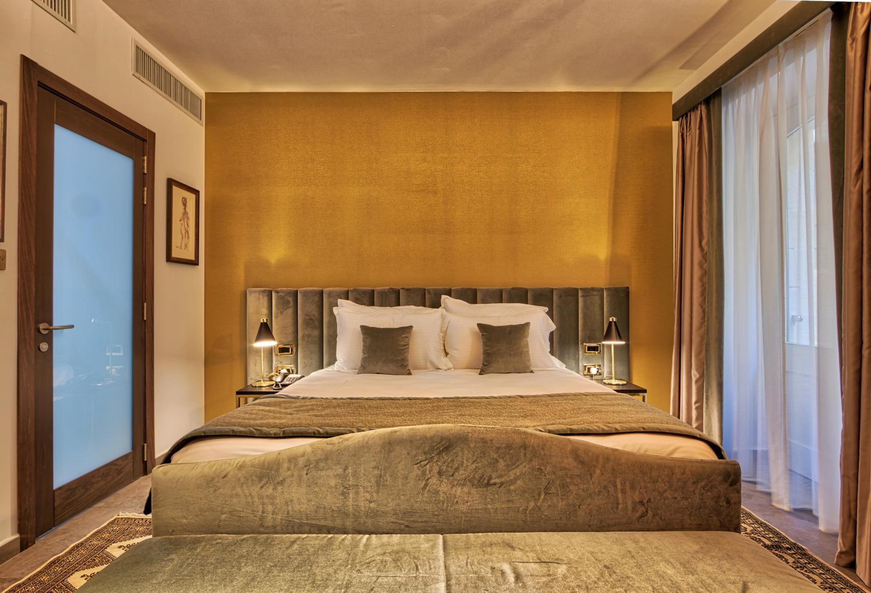 Triple Room with Maltese Balcony - Photo 4
