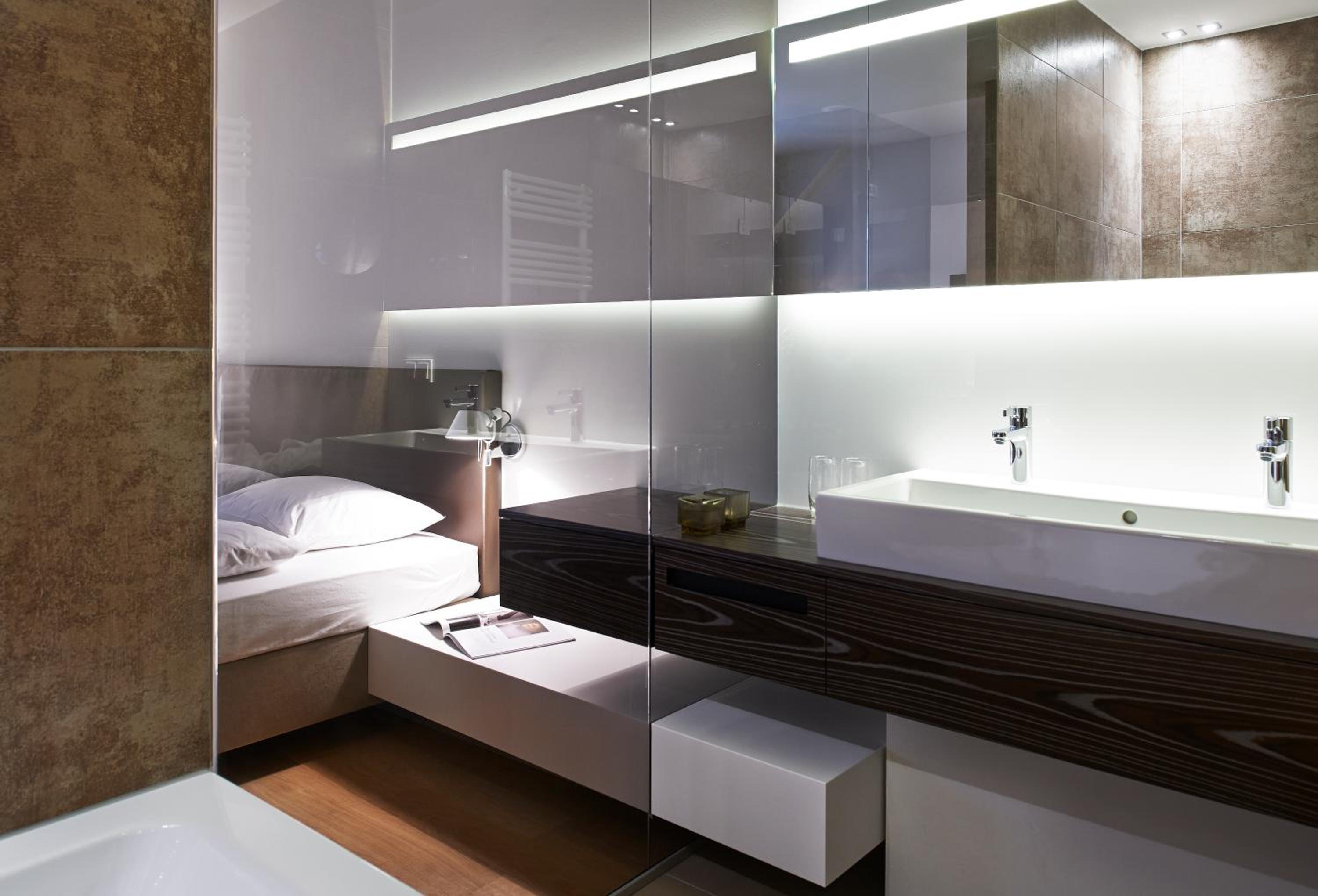 Double Room - Photo 6