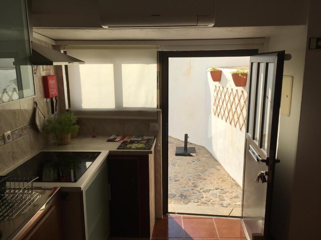 One-Bedroom Apartment - Photo 25