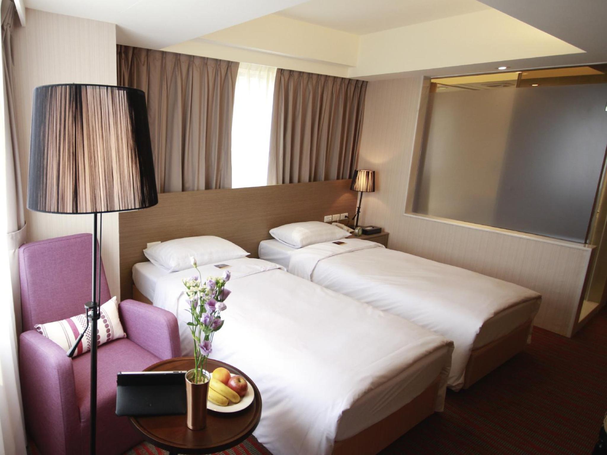 Business Twin Room photo 3