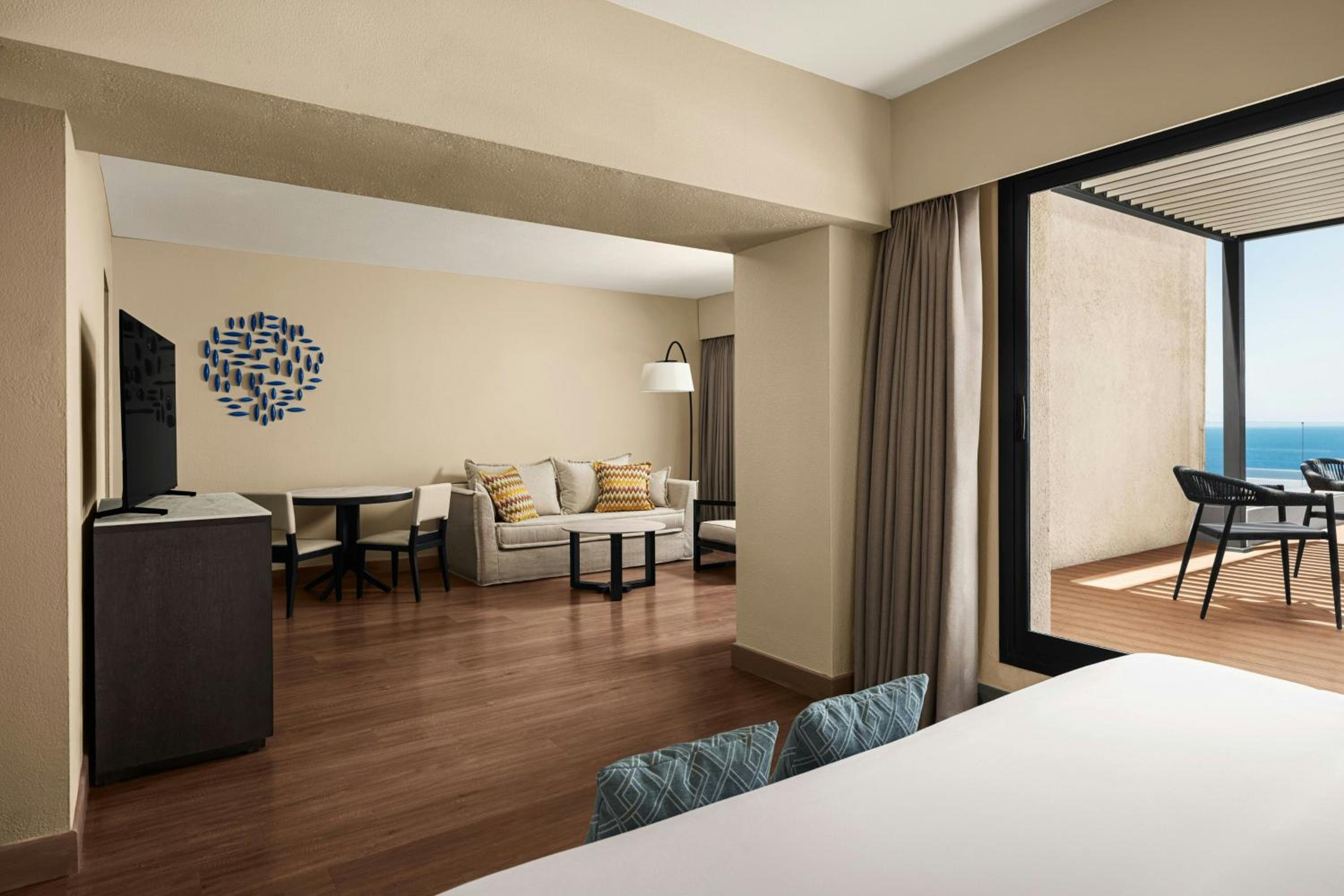 Penthouse One-Bedroom Suite with Sea View