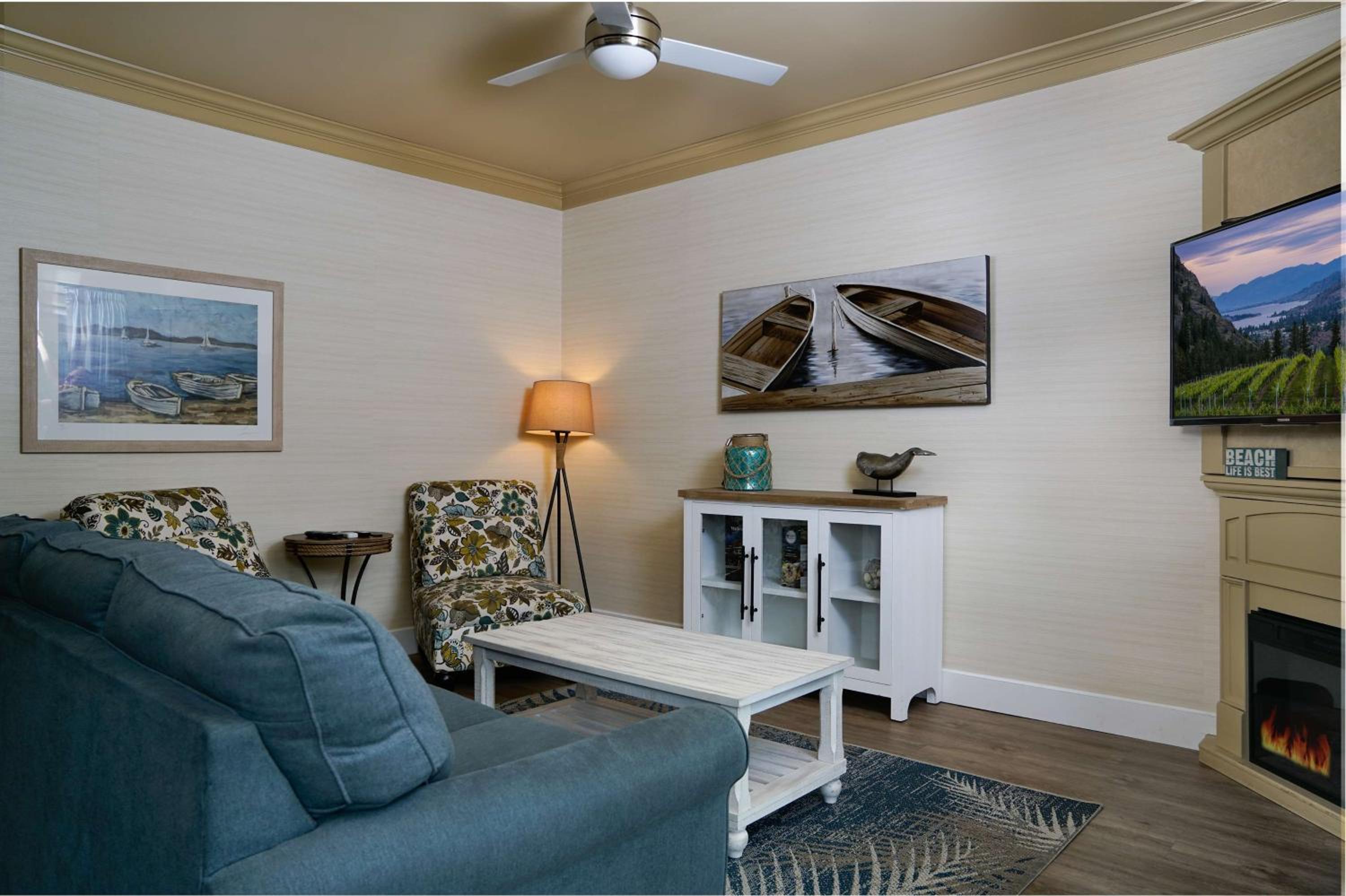 Two-Bedroom King Suite with Queen Bed - Photo 1