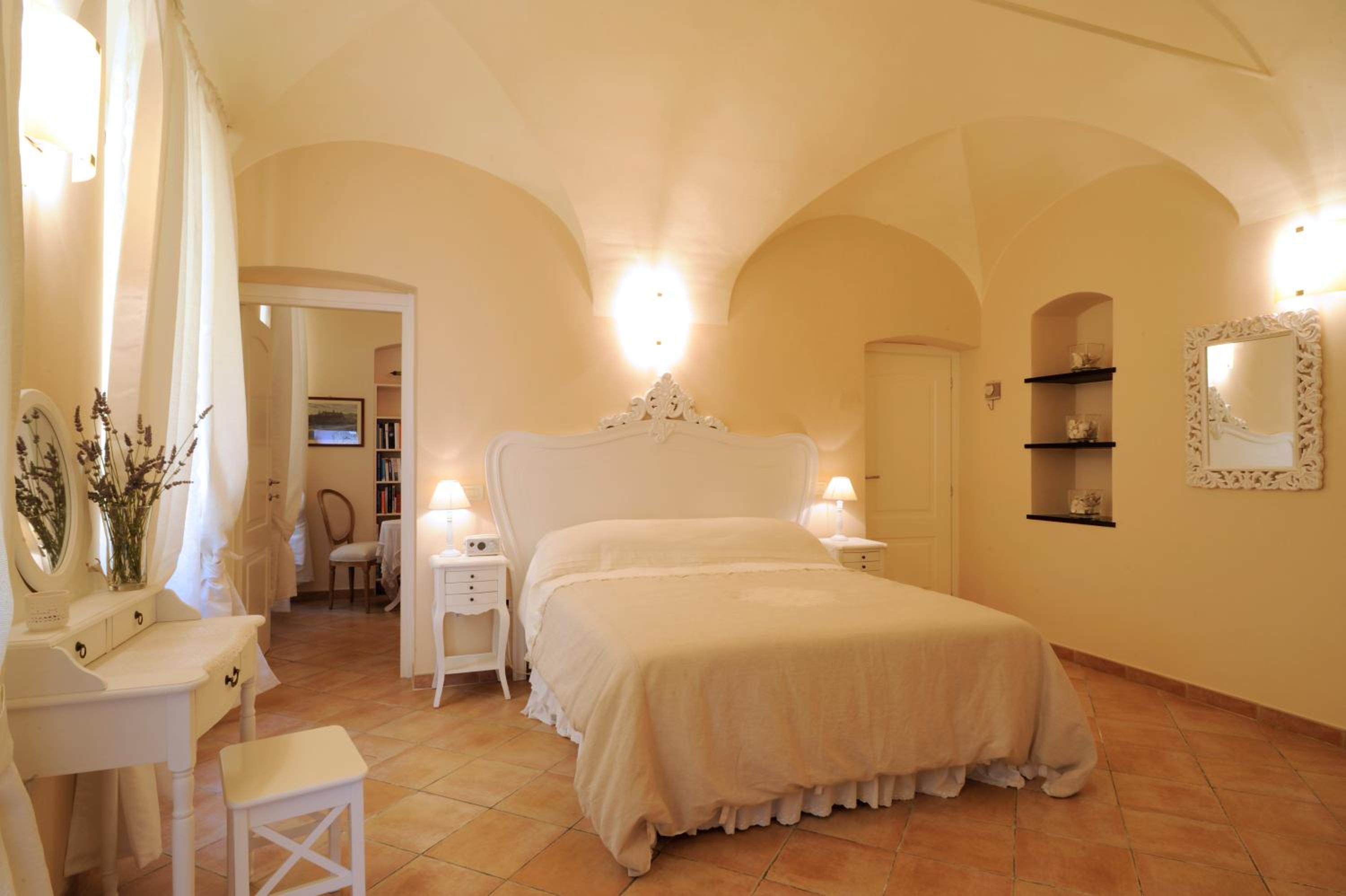 Deluxe Double Room photo 3