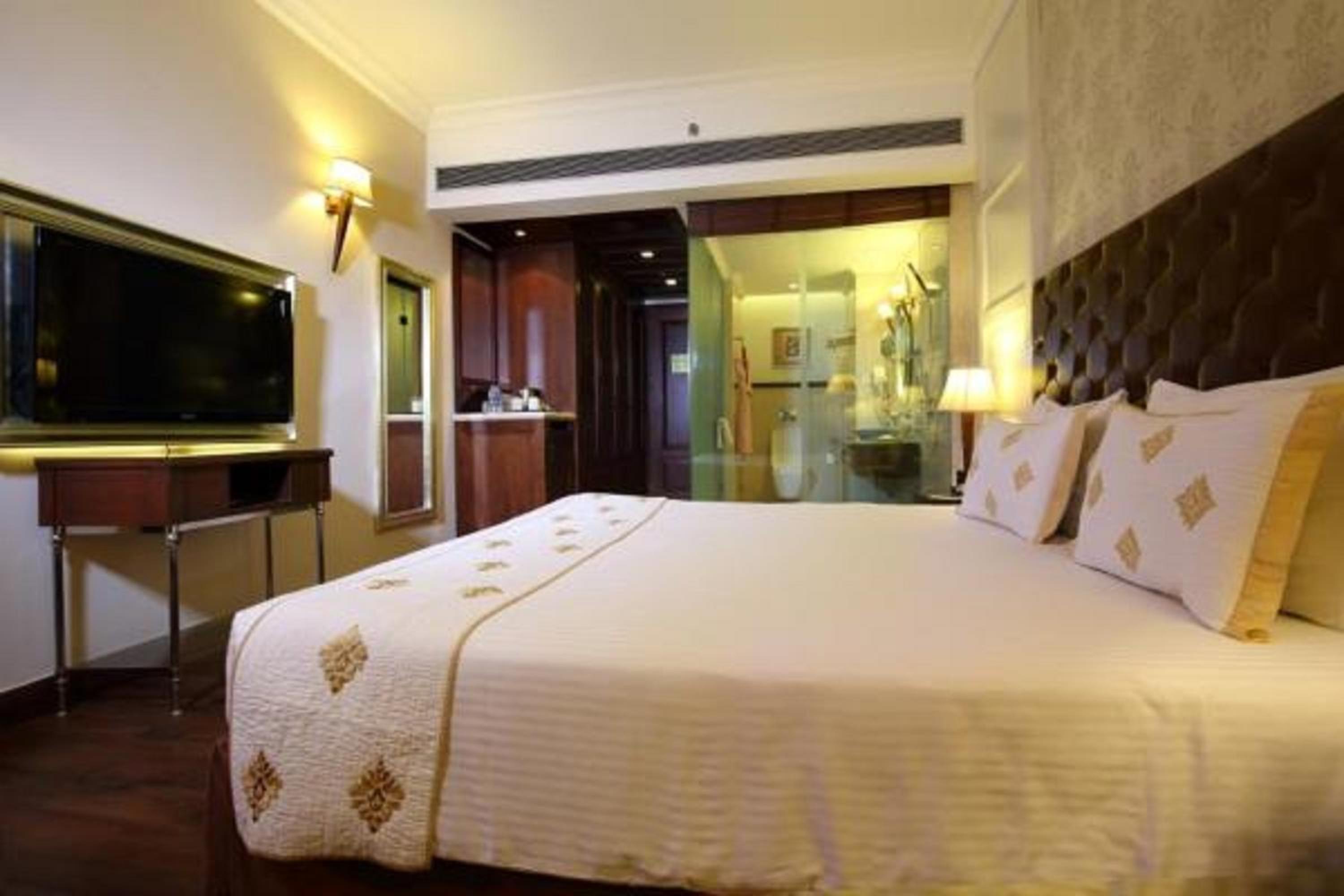Executive Room with 15% off on food and soft beverages  - Photo 7