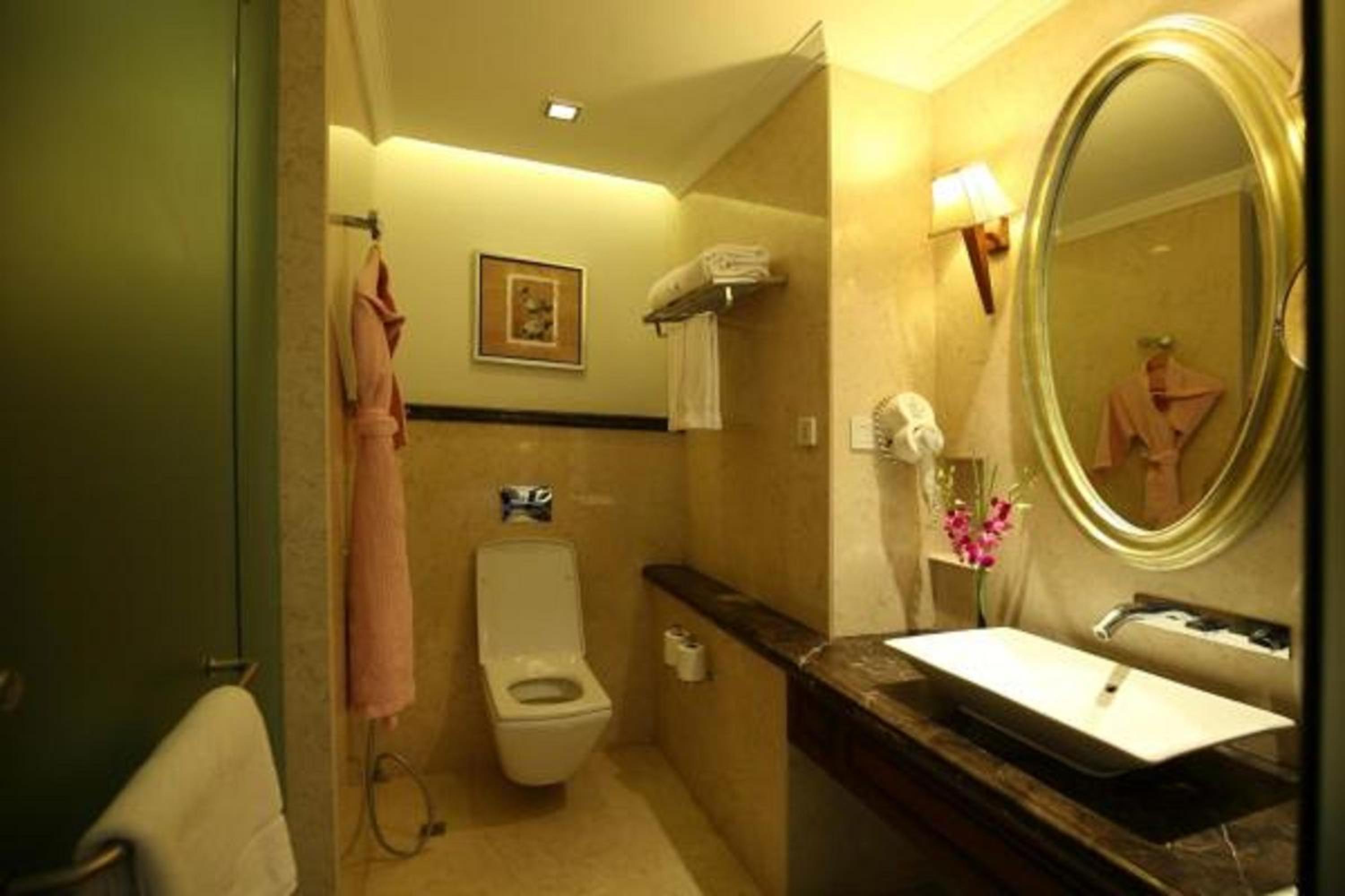 Executive Room with 15% off on food and soft beverages  - Photo 2