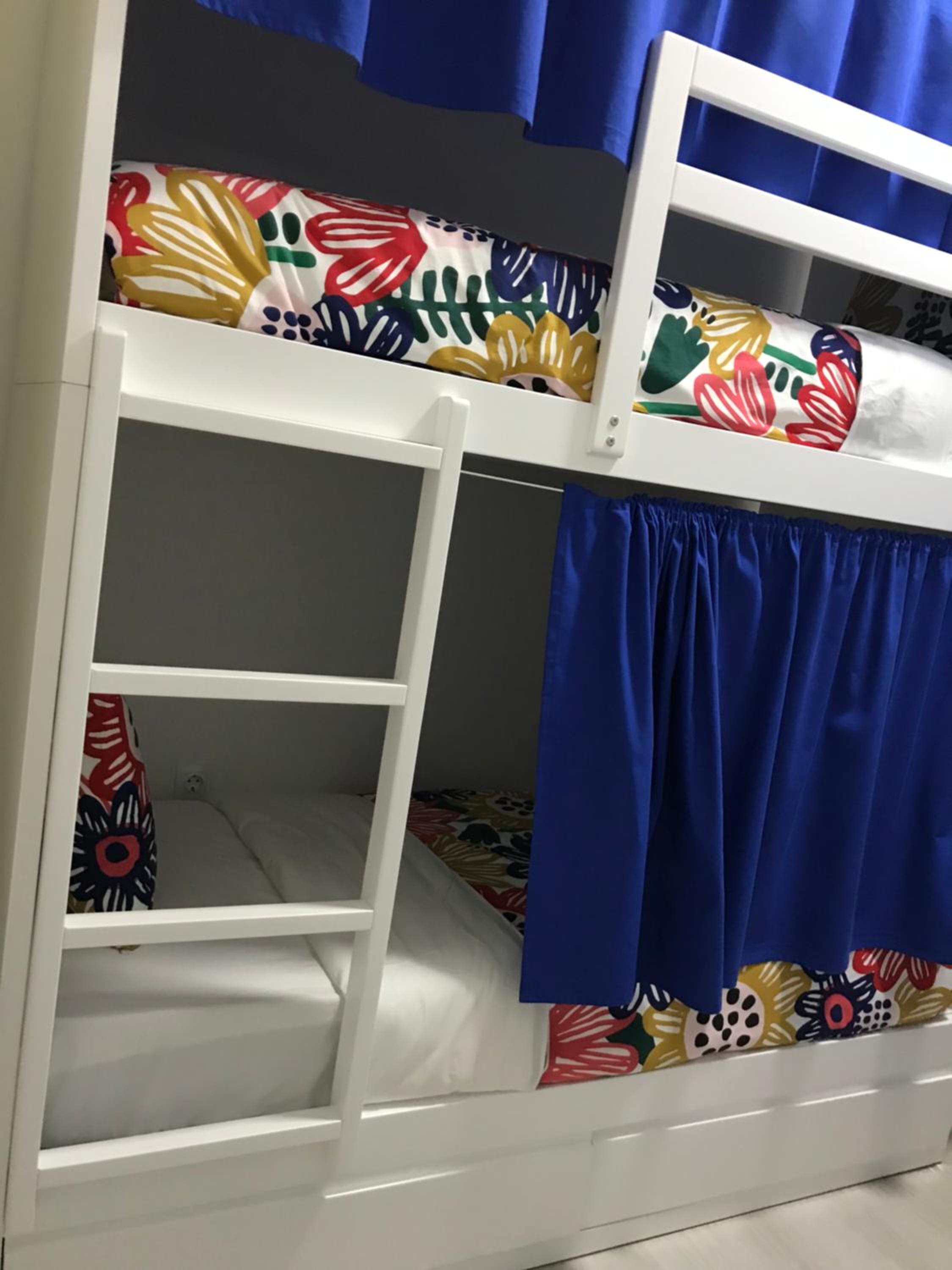 Bed in 4-Bed Mixed Dormitory Room photo 3