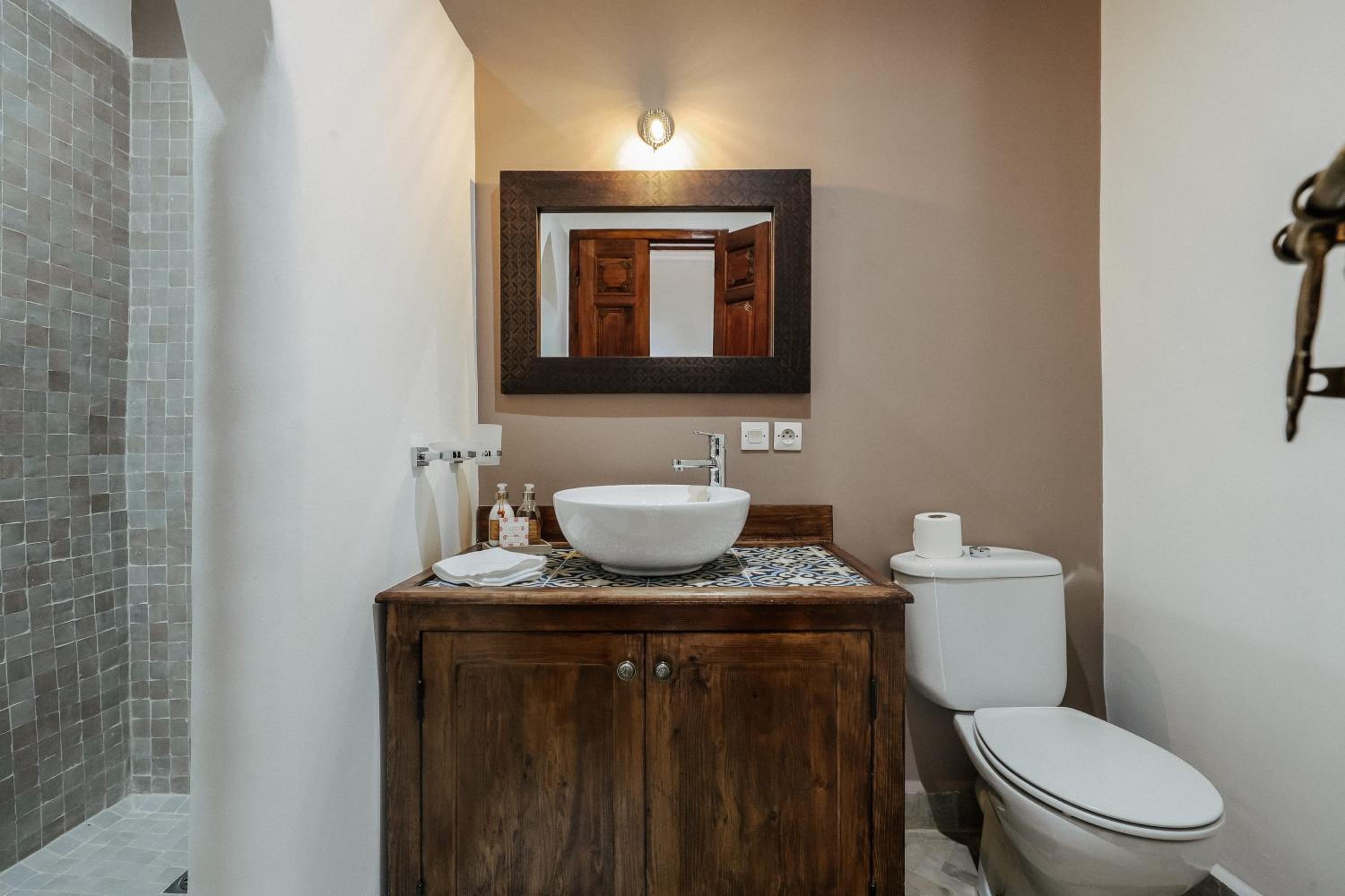 Superior Double Room - Photo 7