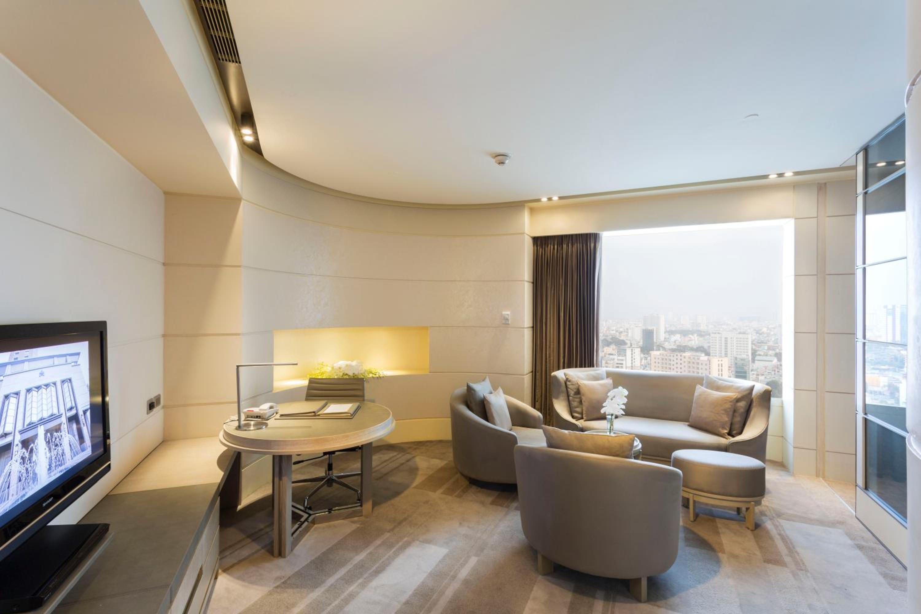 Номер "Nikko Club Junior Suite Queen"