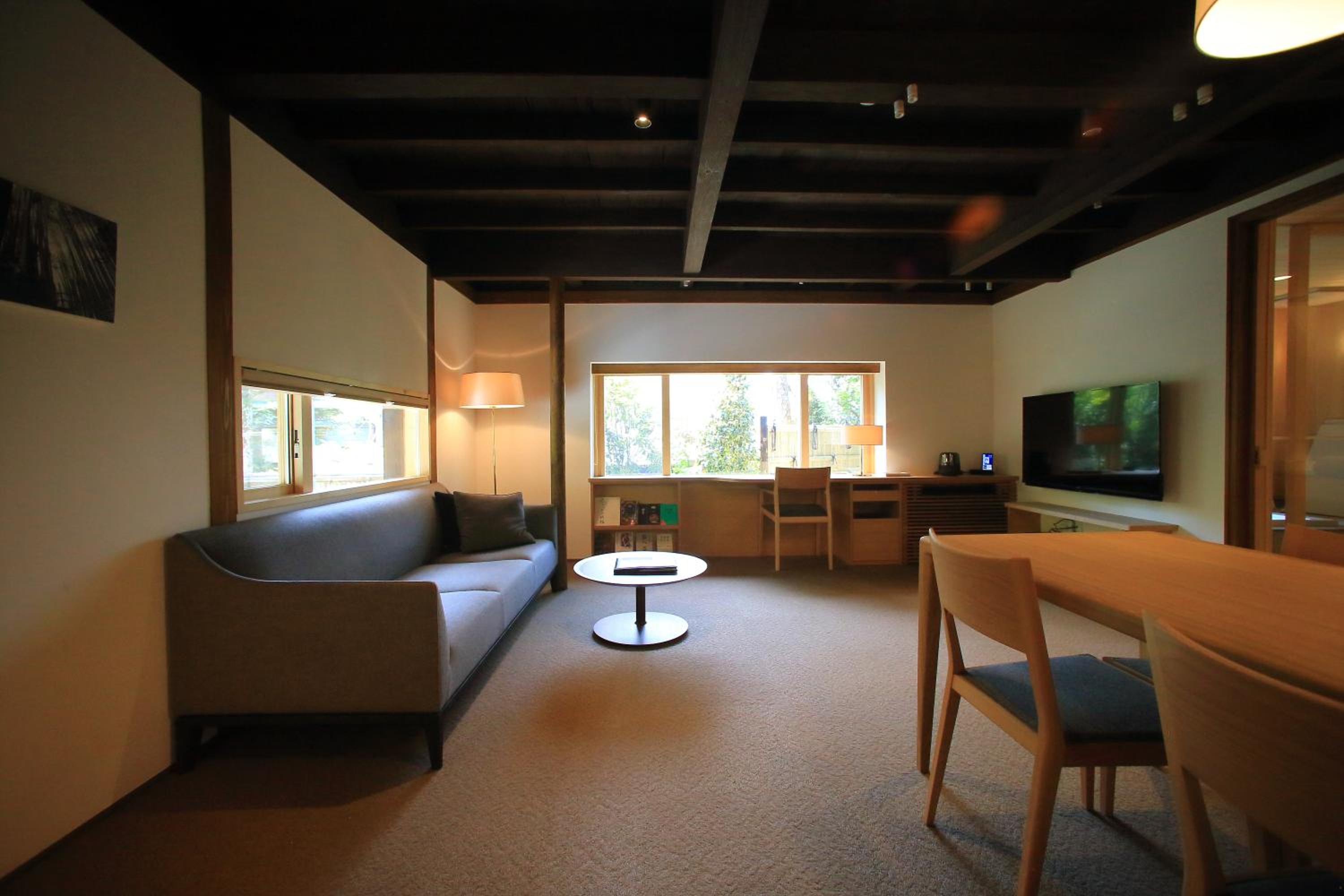 Suite with Garden View photo 2