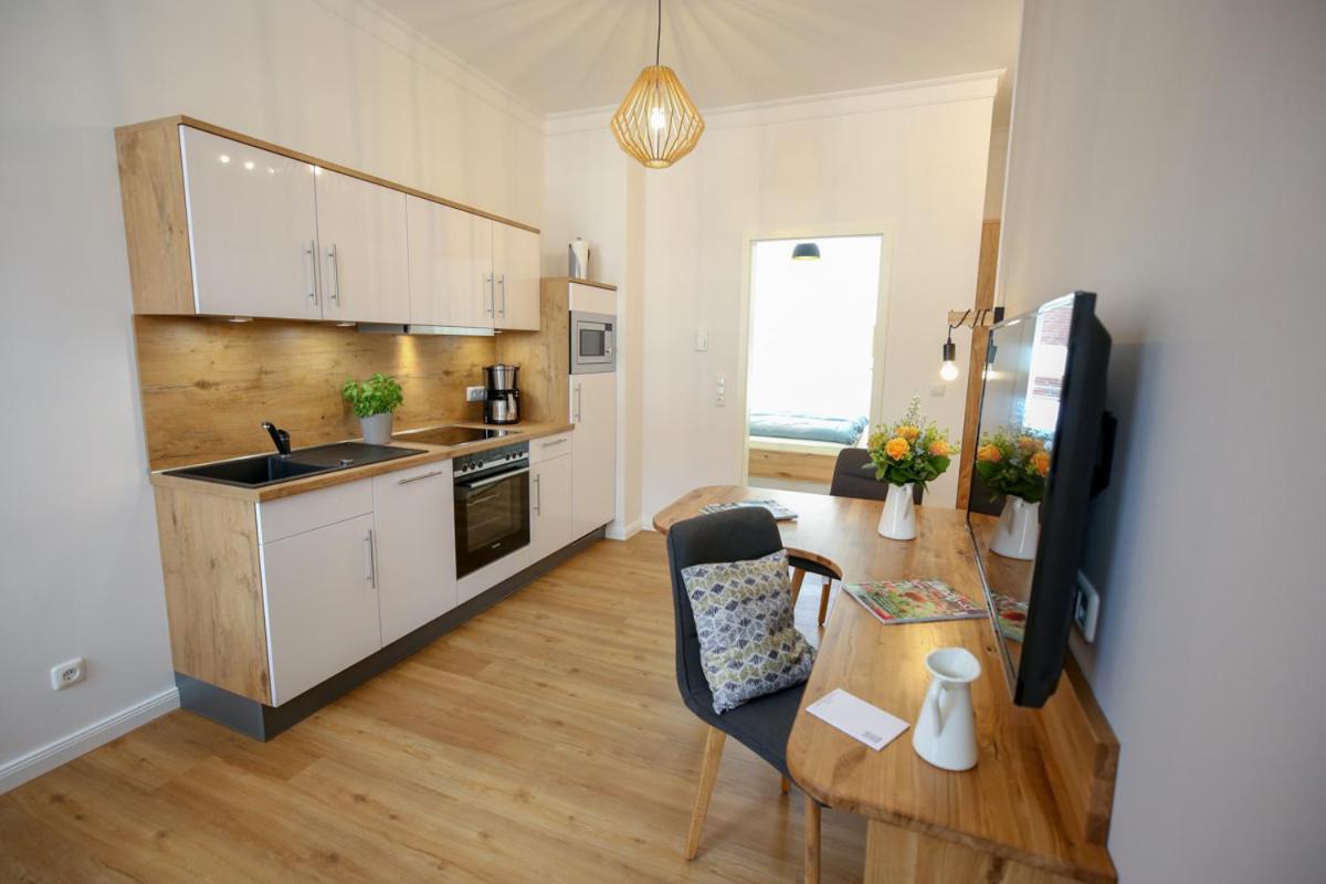 One-Bedroom Apartment - Photo 16