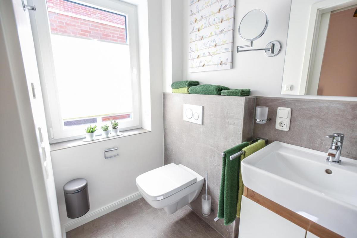 One-Bedroom Apartment - Photo 8