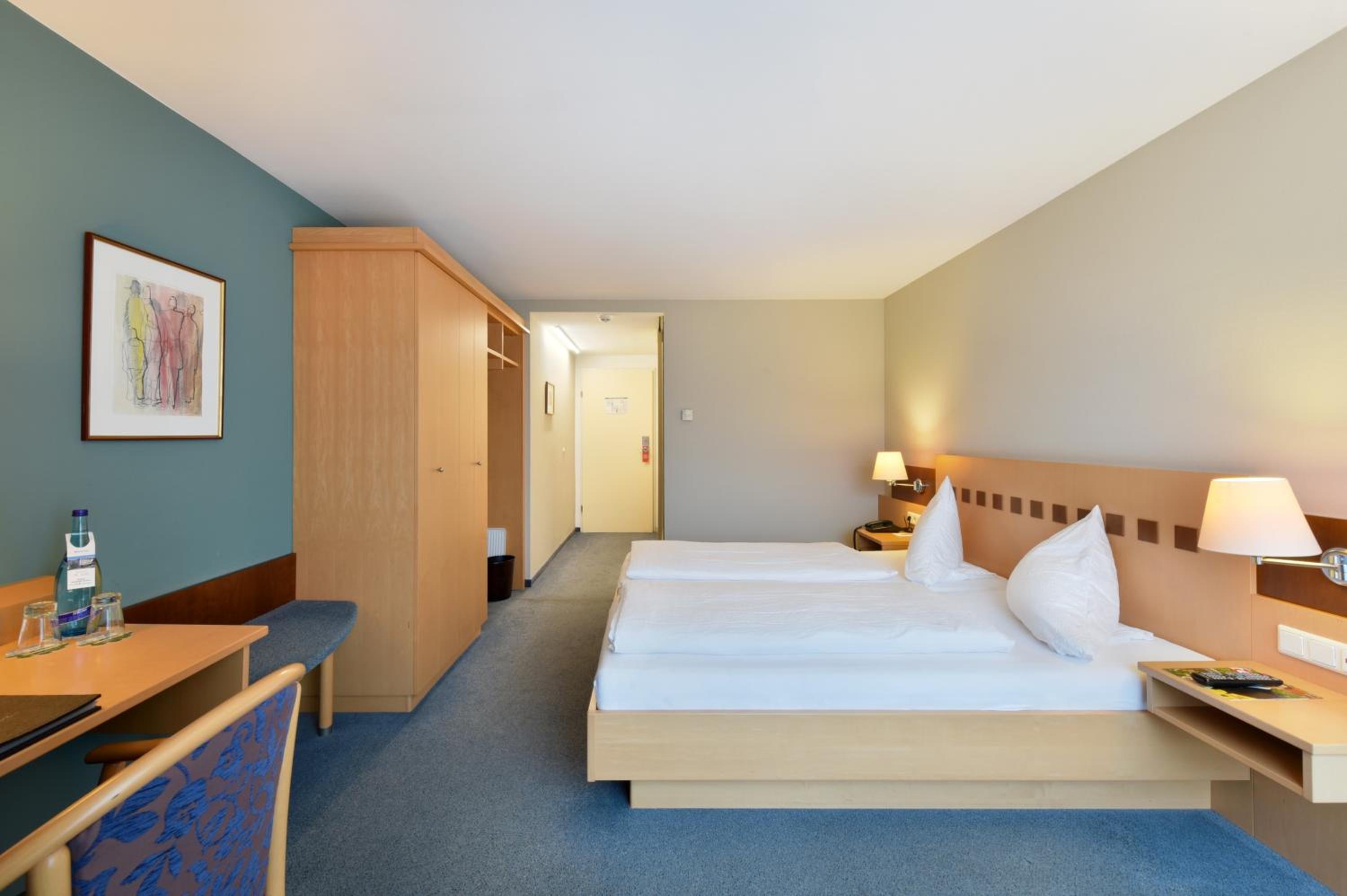 Double Room - Photo 2