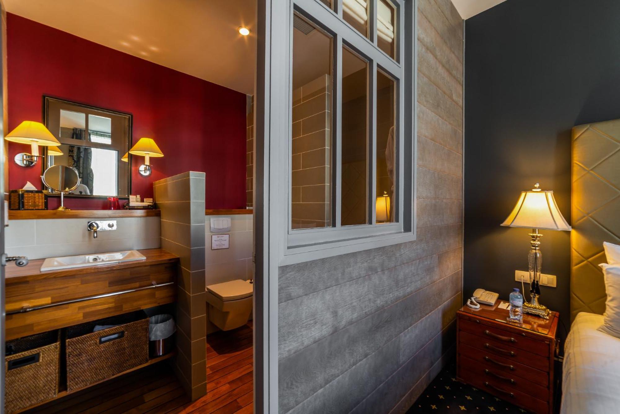 Classic Double or Twin Room photo 2