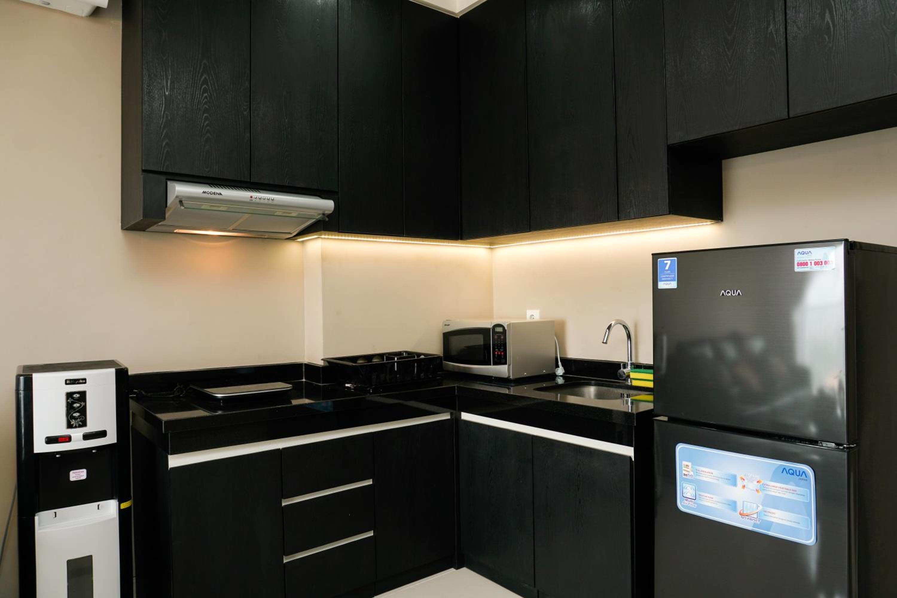 One-Bedroom Apartment - Photo 3