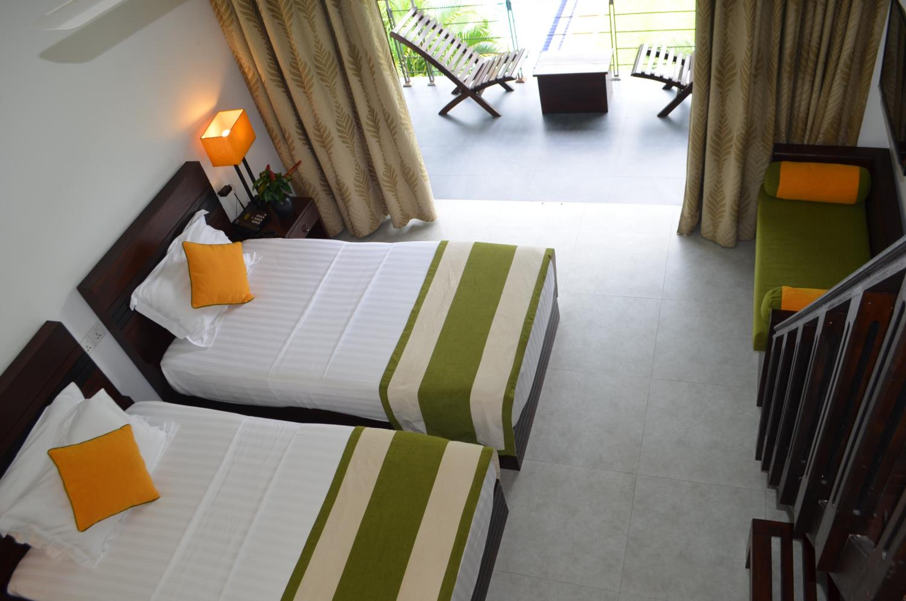 Superior Triple Room photo 2