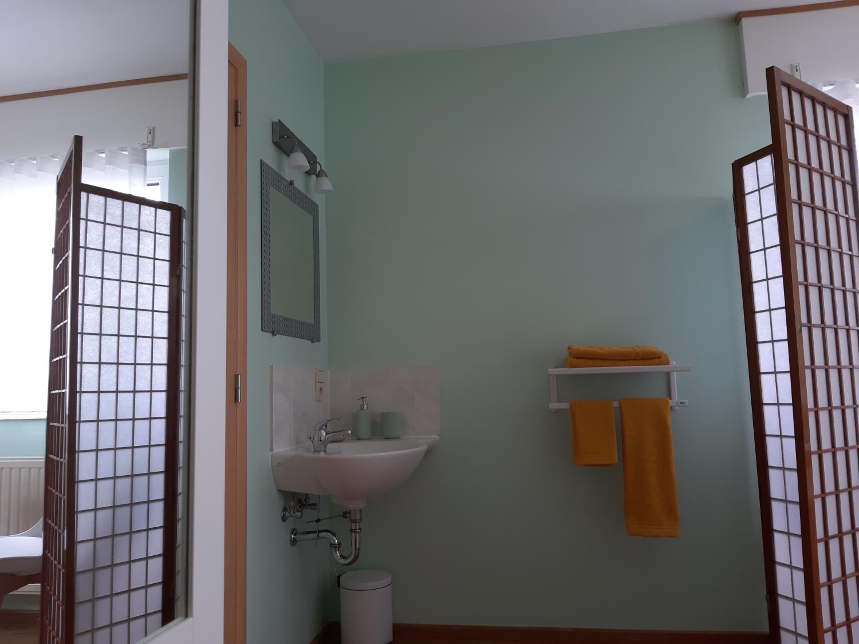 Budget Double Room photo 2