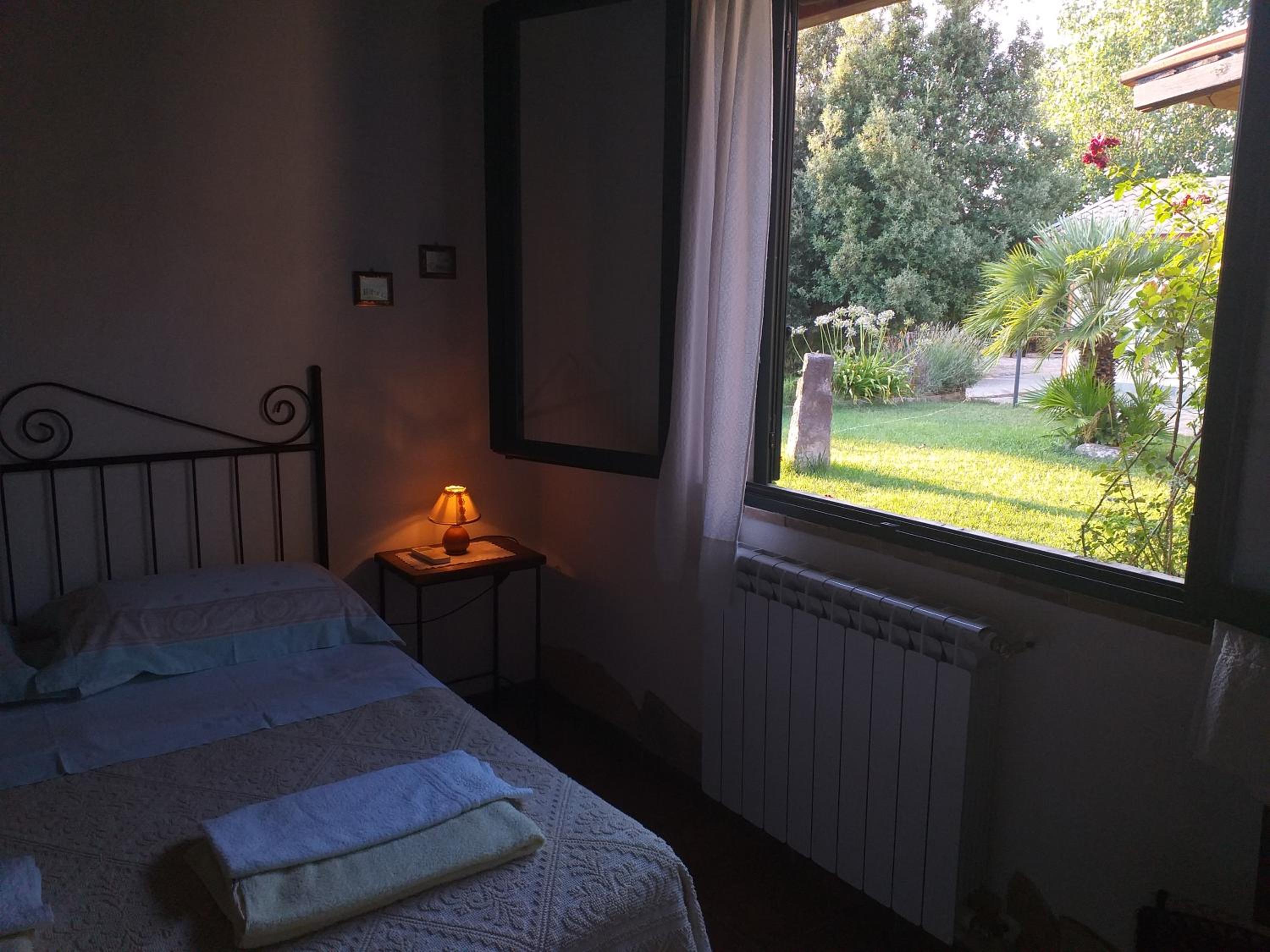Triple Room with Garden View - Photo 5
