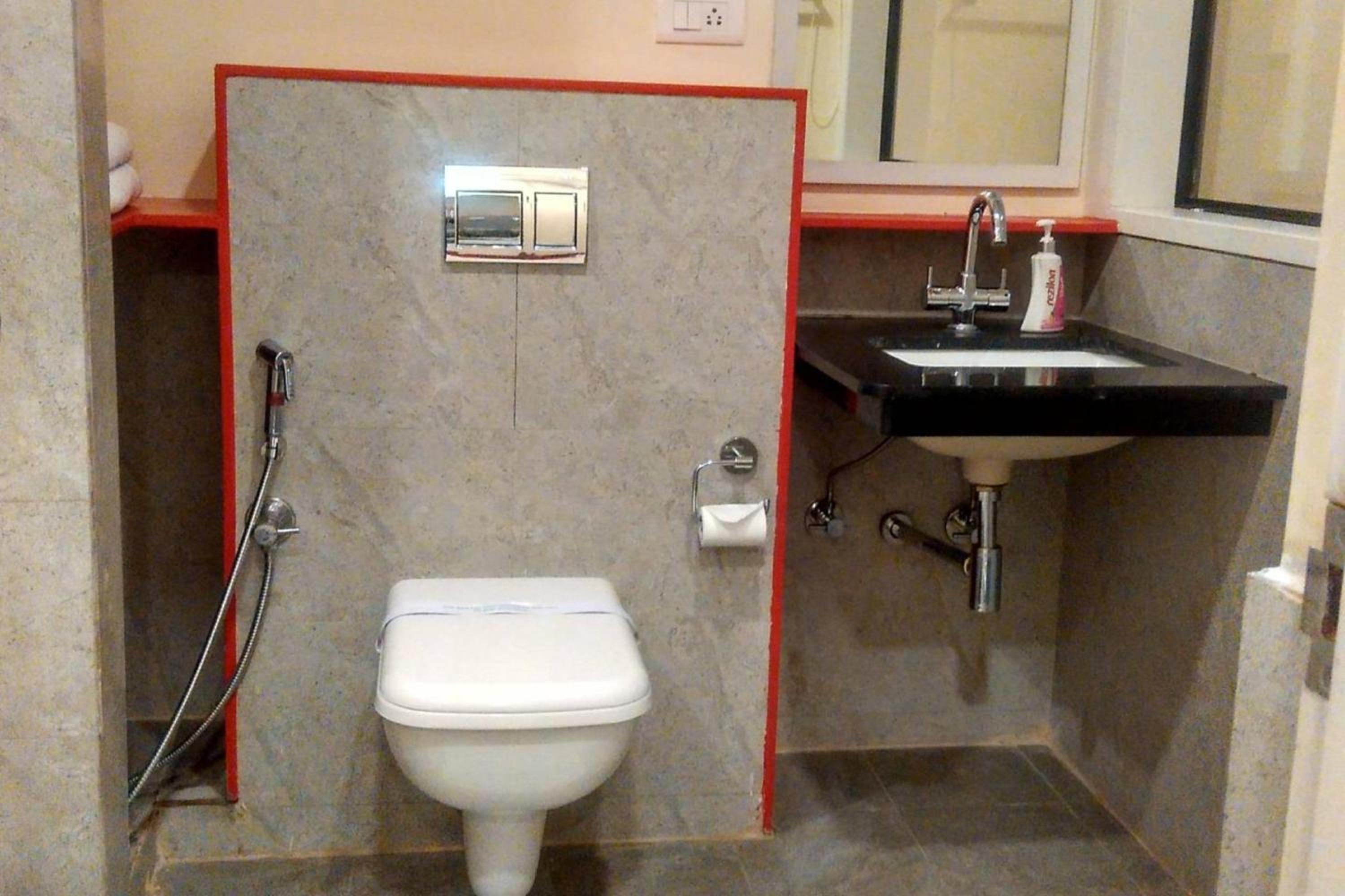 Deluxe Double Or Twin Room photo 2