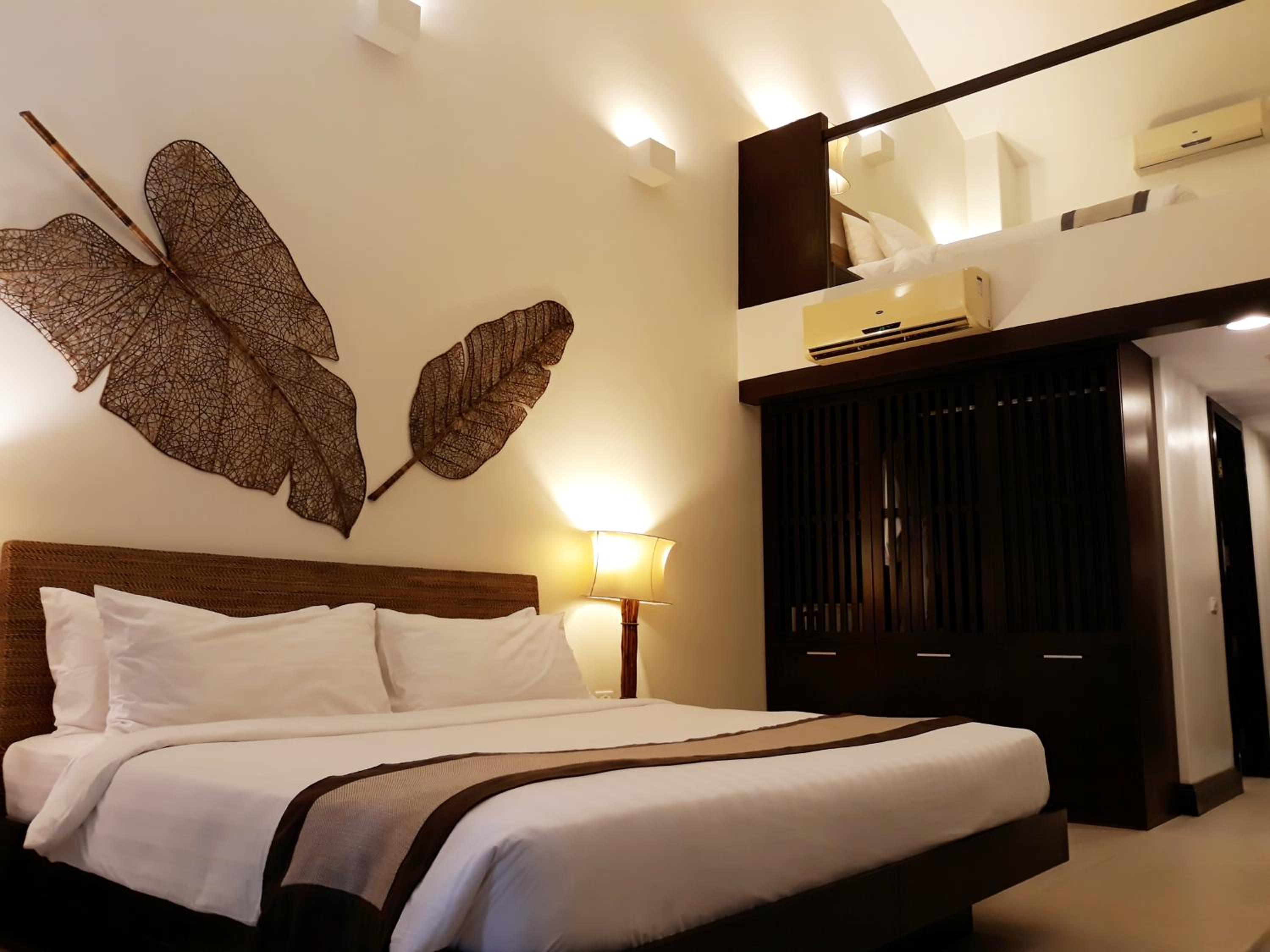 Deluxe Twin Room with Loft - Photo 2