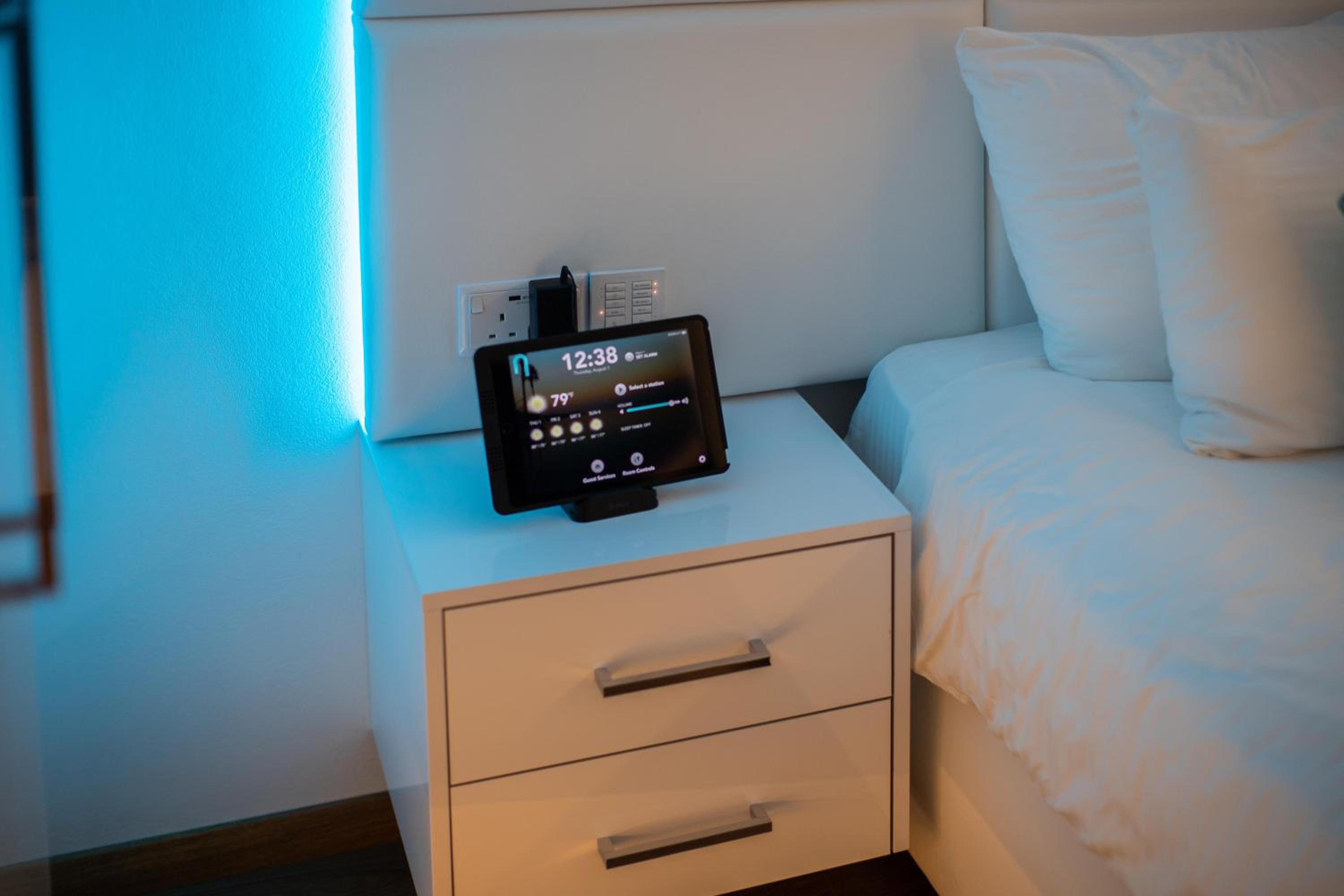 Deluxe Room Urban View (Two King Beds)