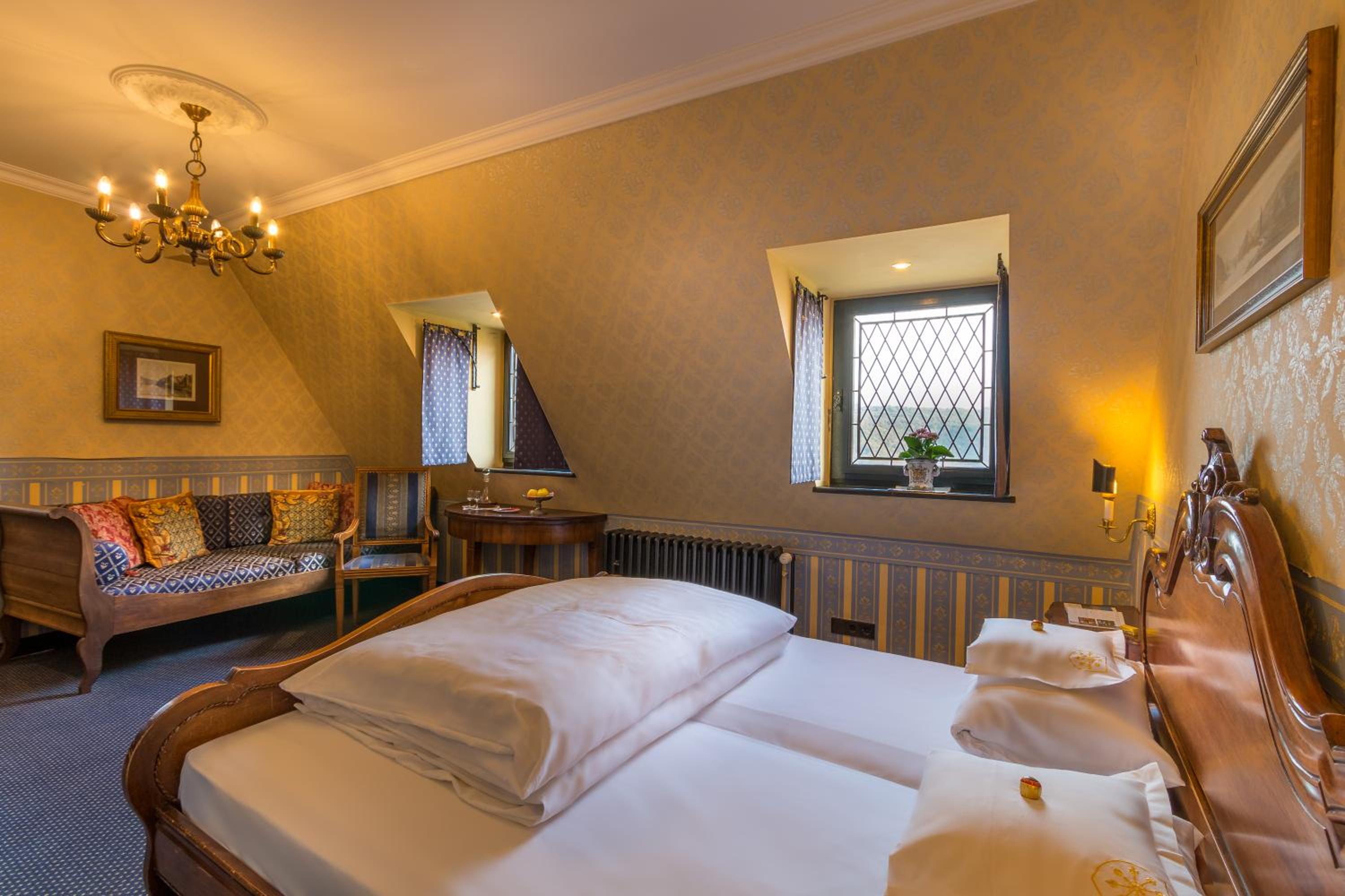 Double Room with Balcony - Photo 1