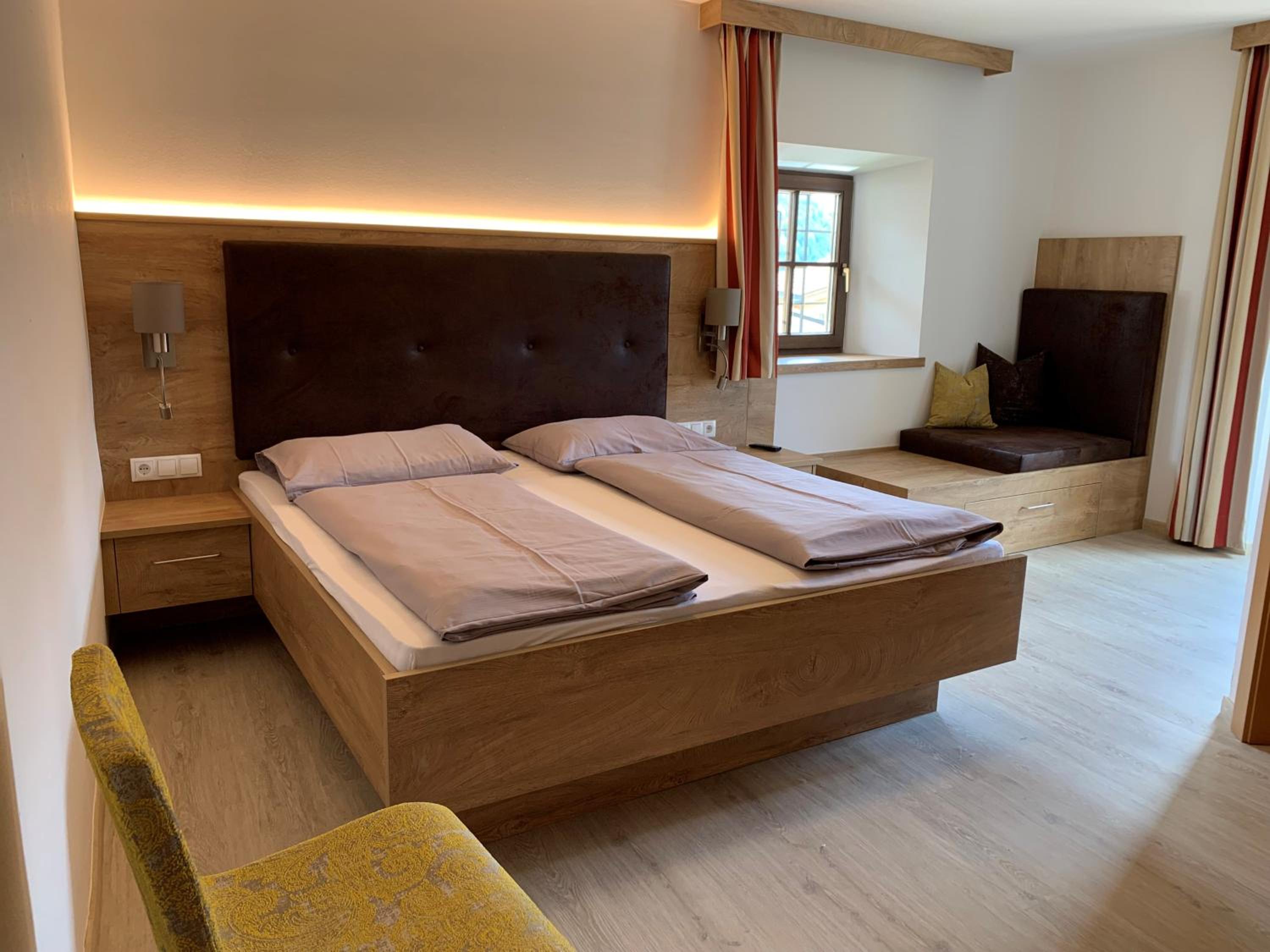 Superior Triple Room - Photo 2