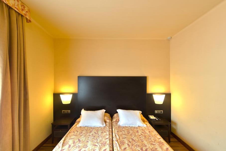 Habitación Doble o con Dos Camas