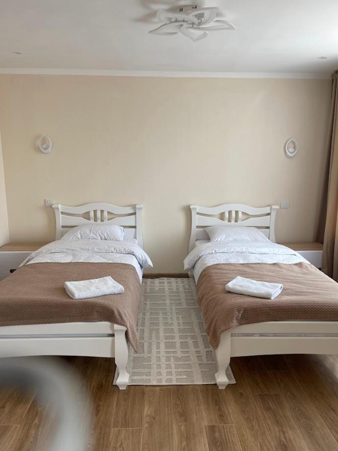 Deluxe Double Room with Shower