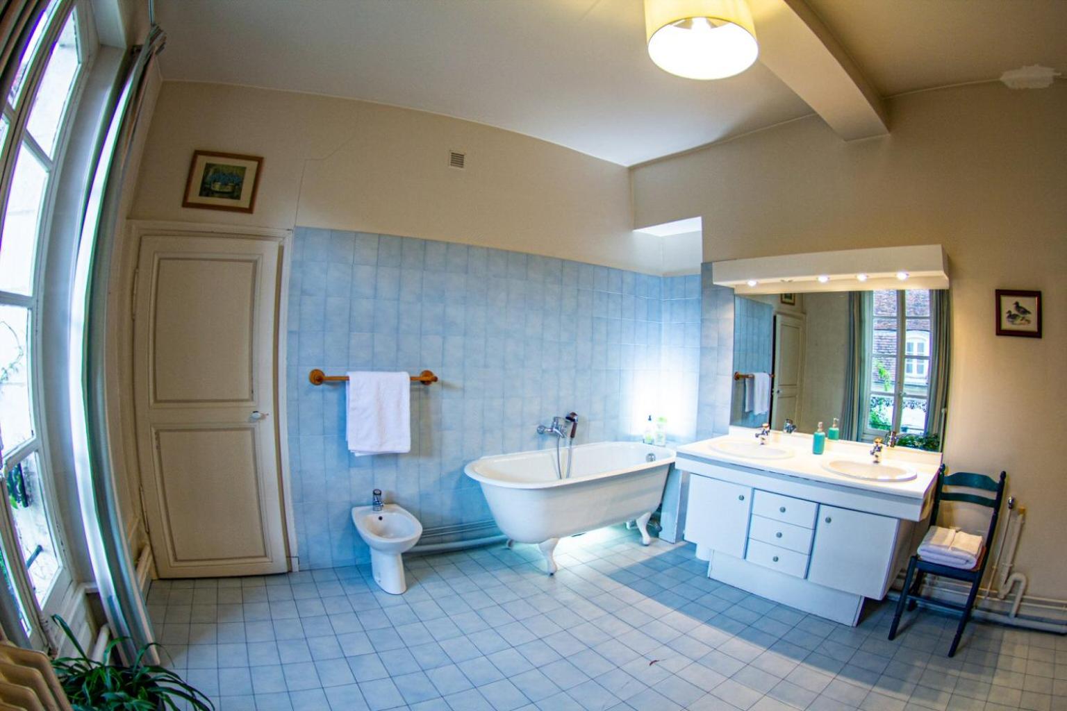 Queen Room