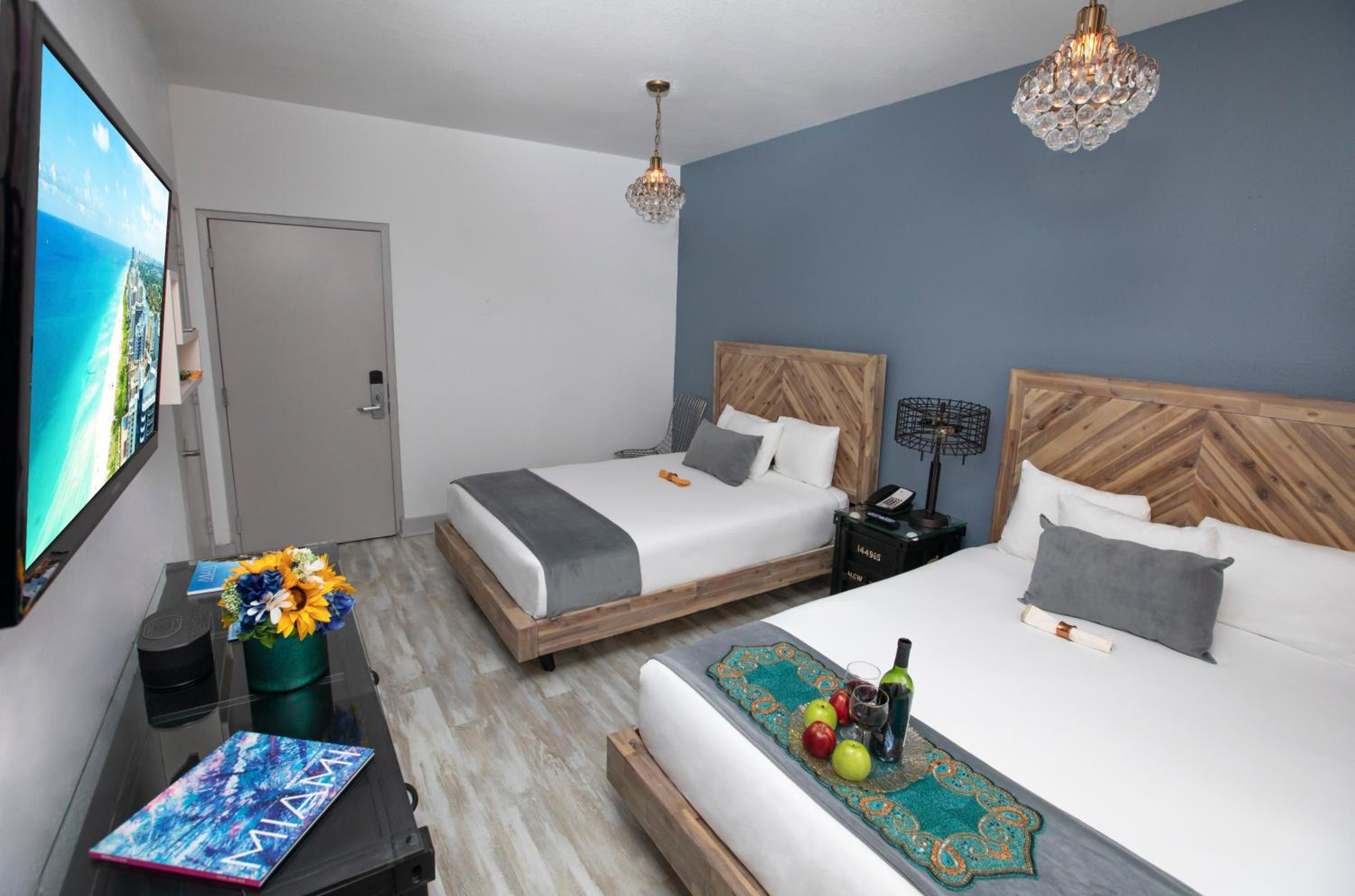 Standard Double Room - Photo 2