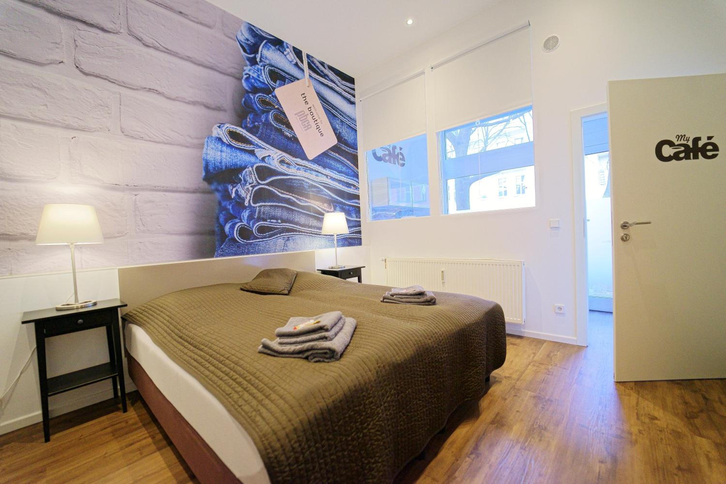 Studio Apartment photo 1