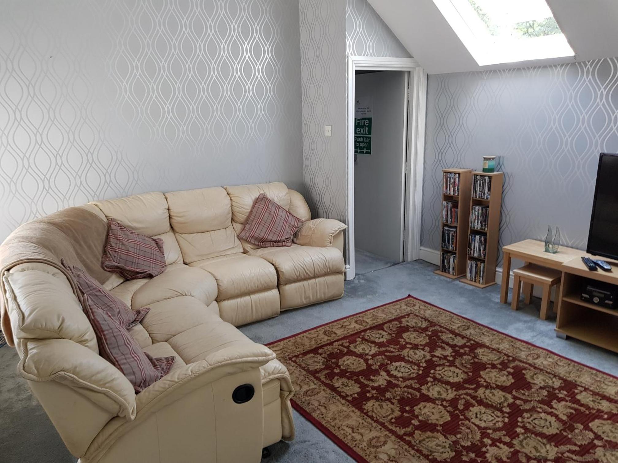 Three-Bedroom Apartment photo 1