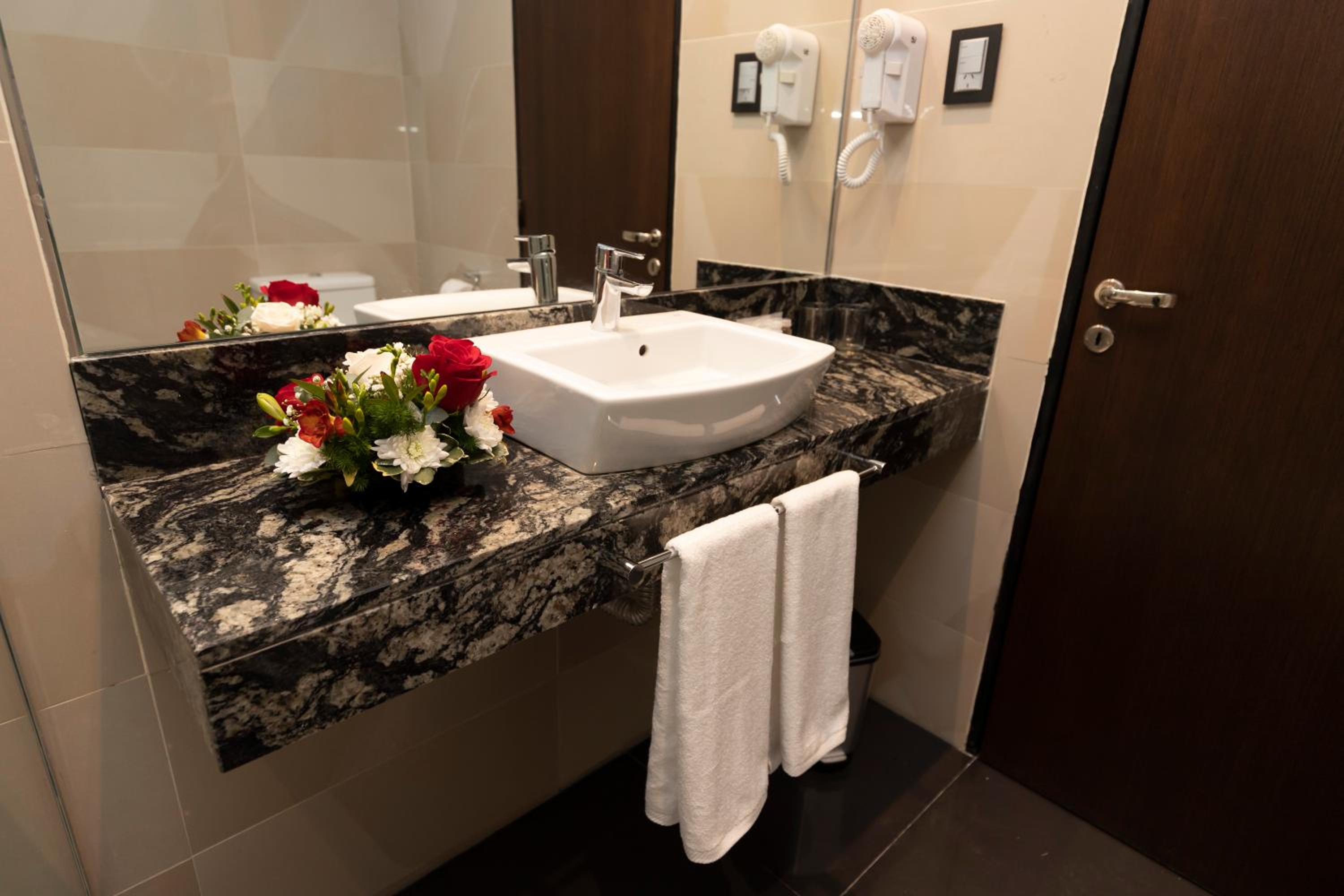 Superior Triple Room photo 3
